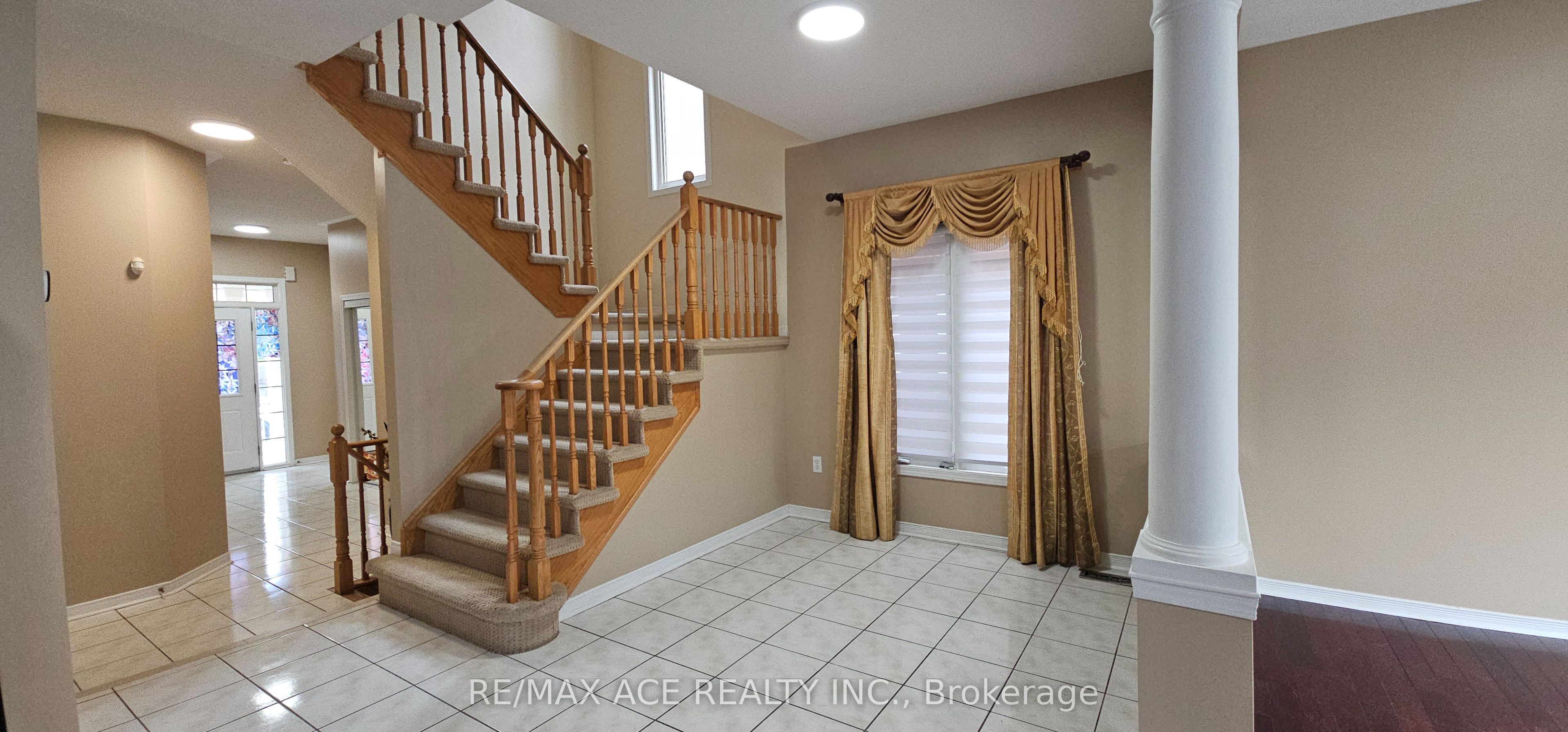 46 Ralph Chalmers Avenue Property Photo 8