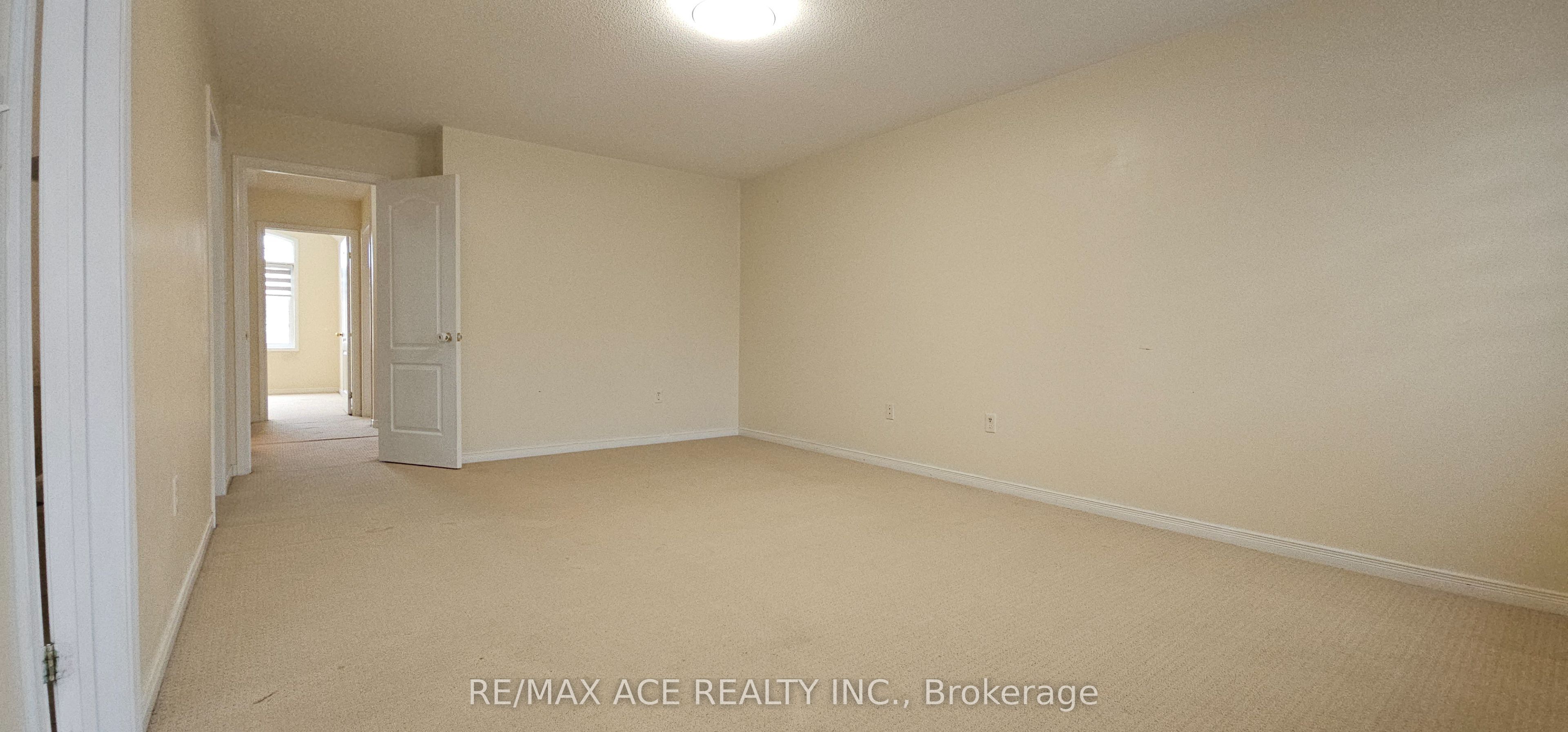 46 Ralph Chalmers Avenue Property Photo 26