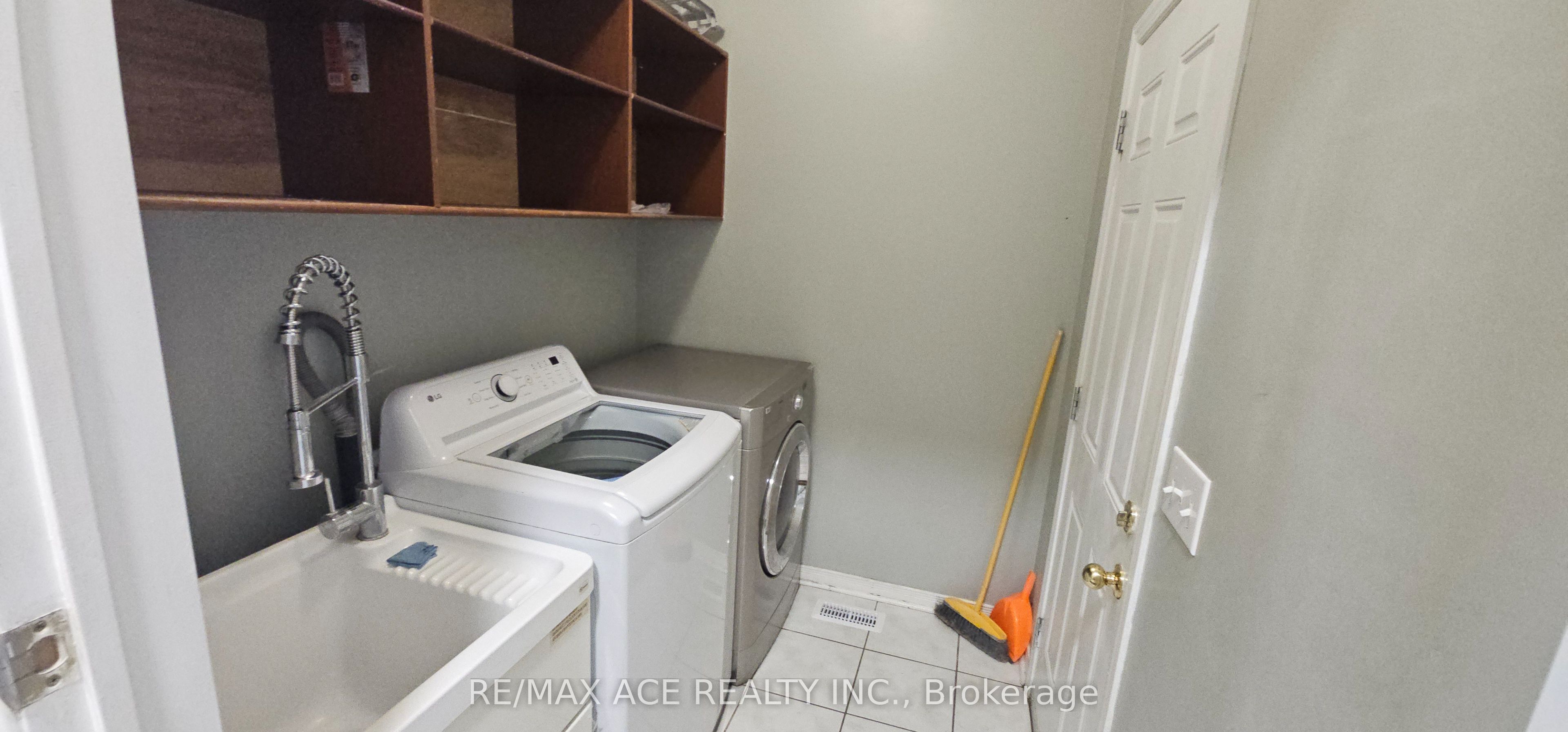 46 Ralph Chalmers Avenue Property Photo 30