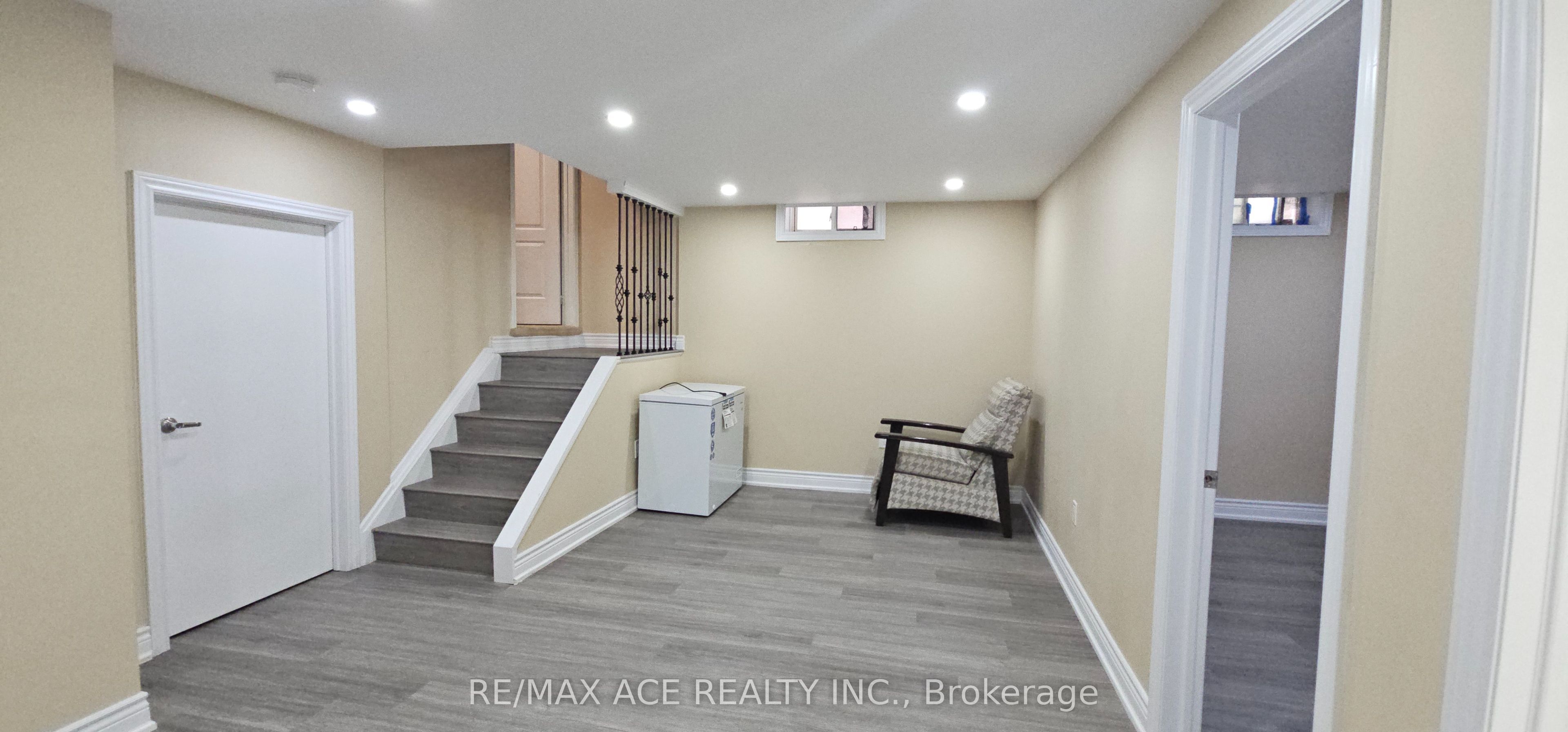 46 Ralph Chalmers Avenue Property Photo 33