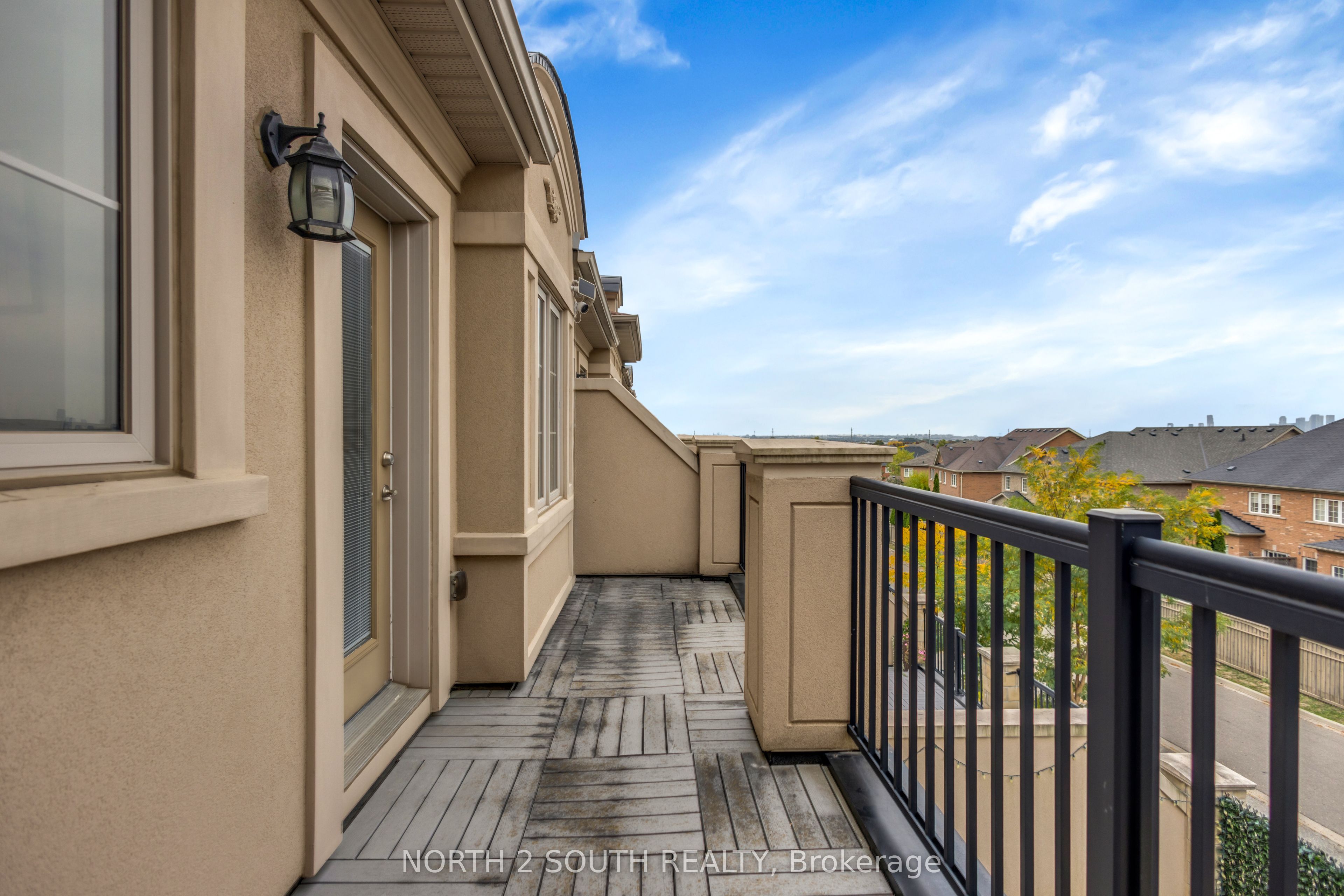 110 Grand Trunk Avenue Property Photo 31