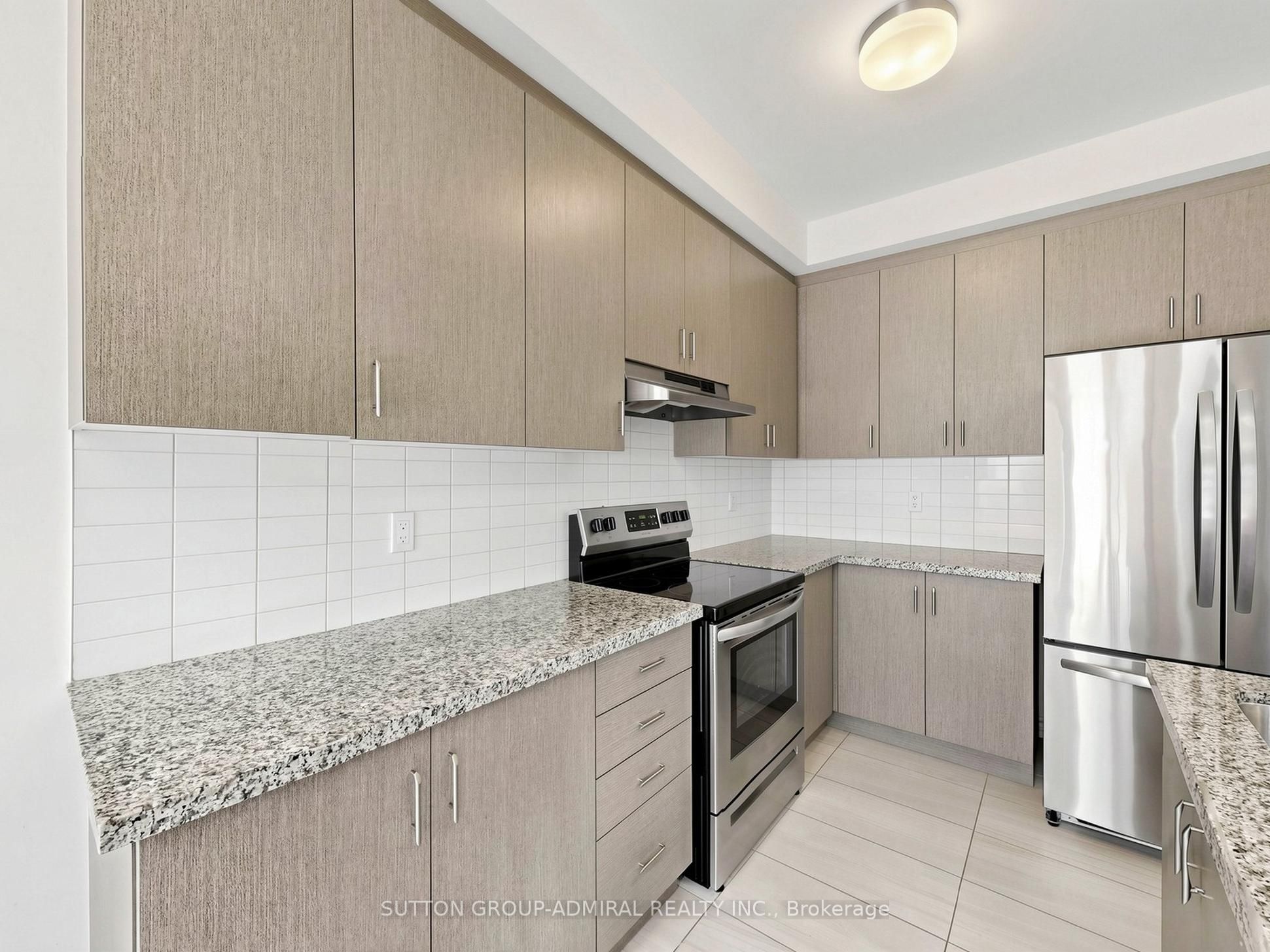 1475 Blackmore Street Property Photo 16