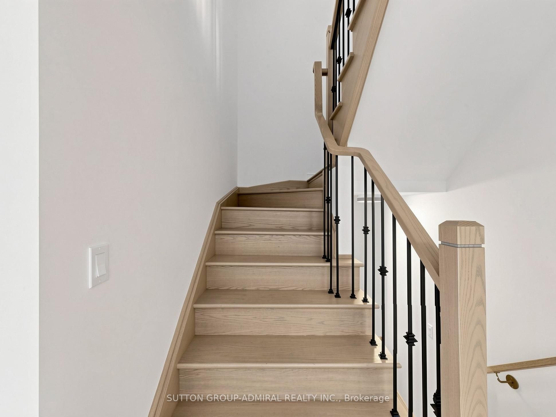 1475 Blackmore Street Property Photo 19