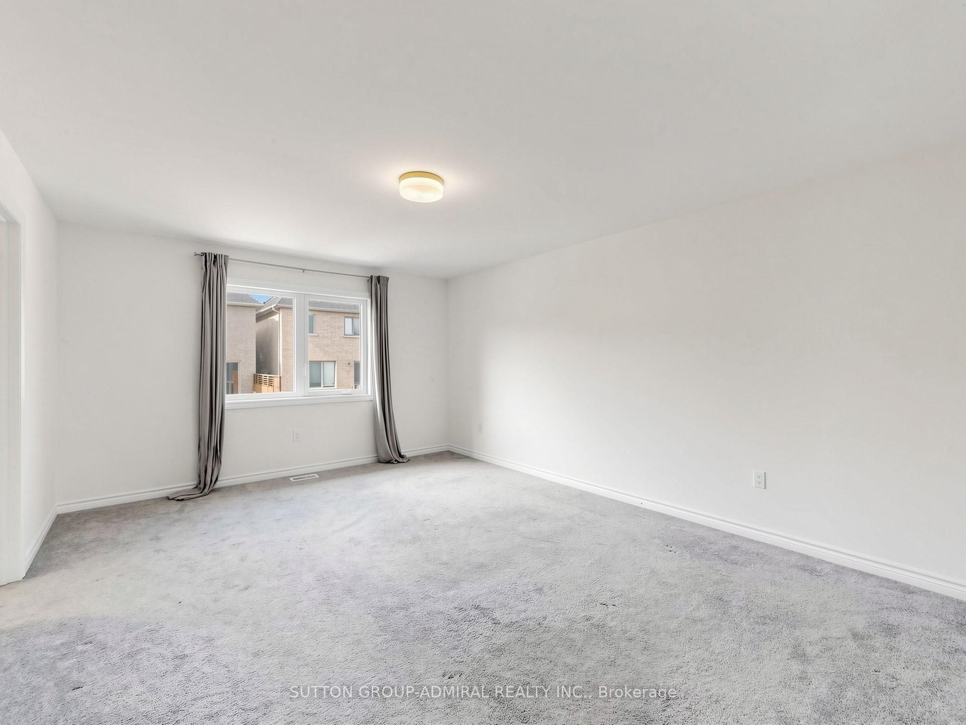 1475 Blackmore Street Property Photo 21
