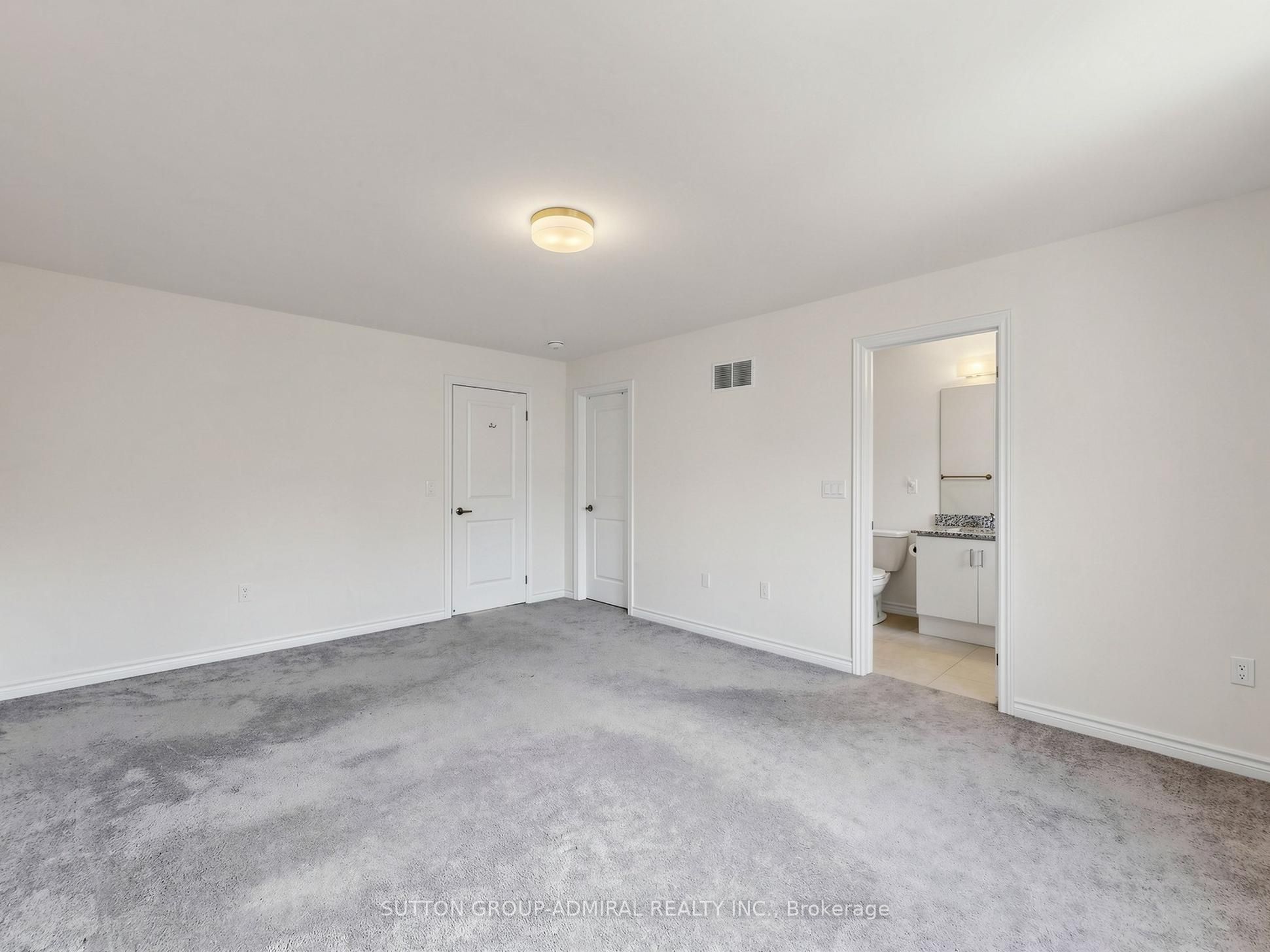 1475 Blackmore Street Property Photo 23