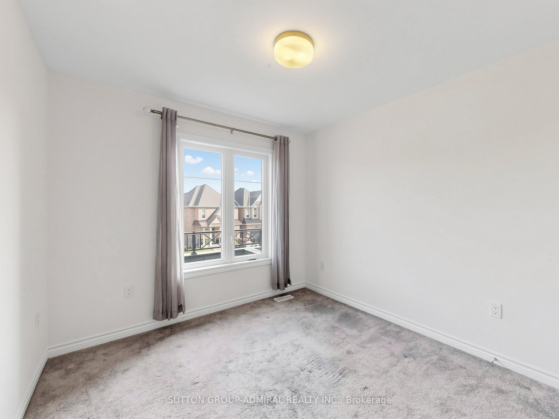 1475 Blackmore Street Property Photo 29