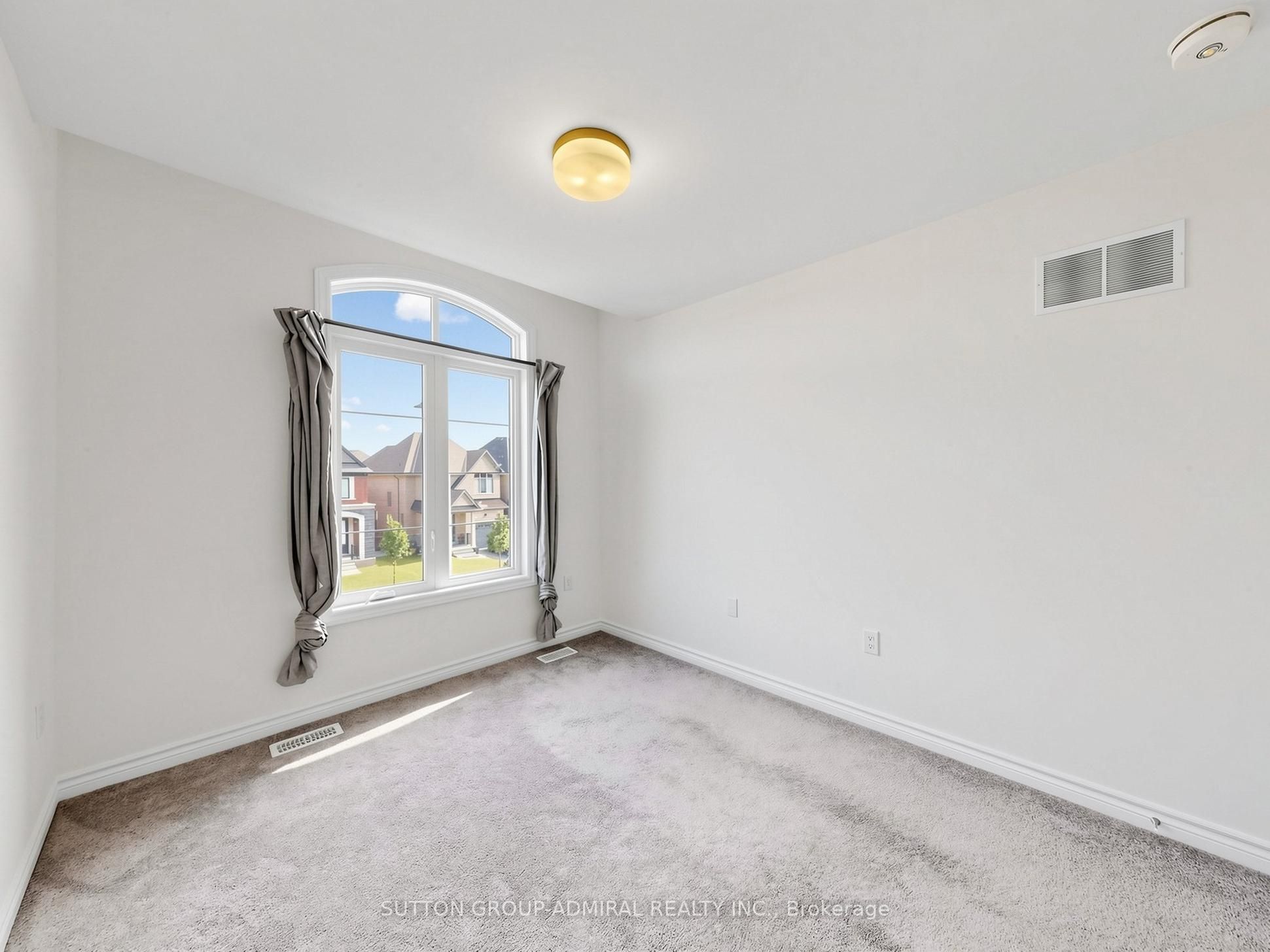 1475 Blackmore Street Property Photo 34
