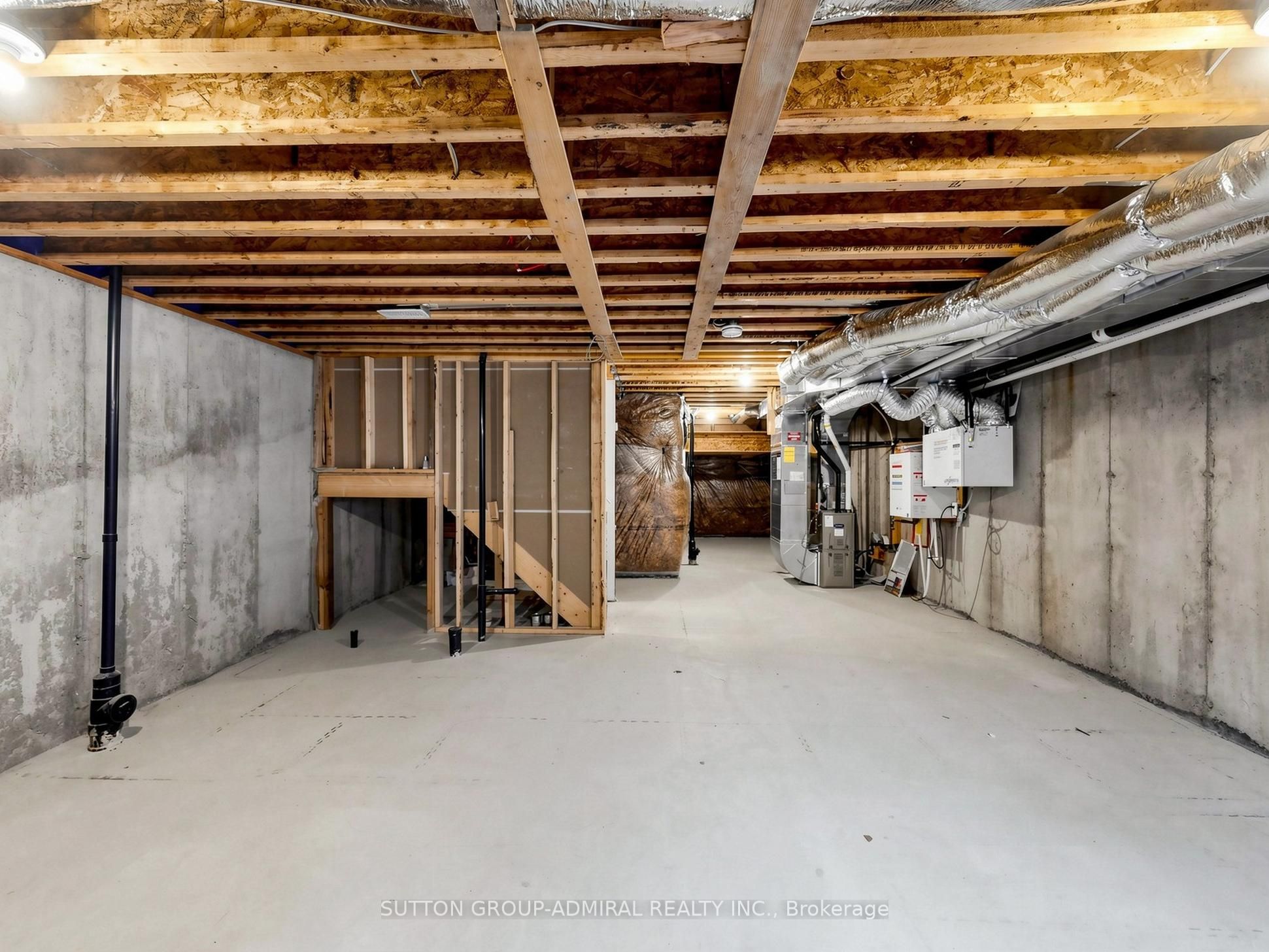 1475 Blackmore Street Property Photo 41