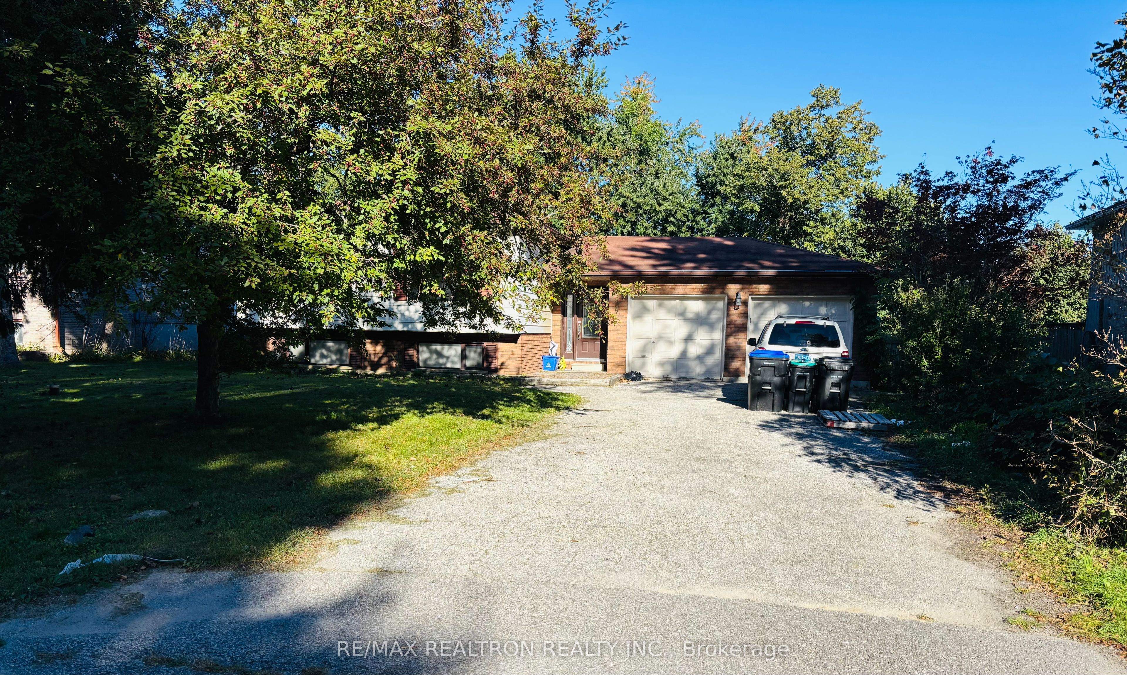 2287 Sandy Trail Property Photo 1