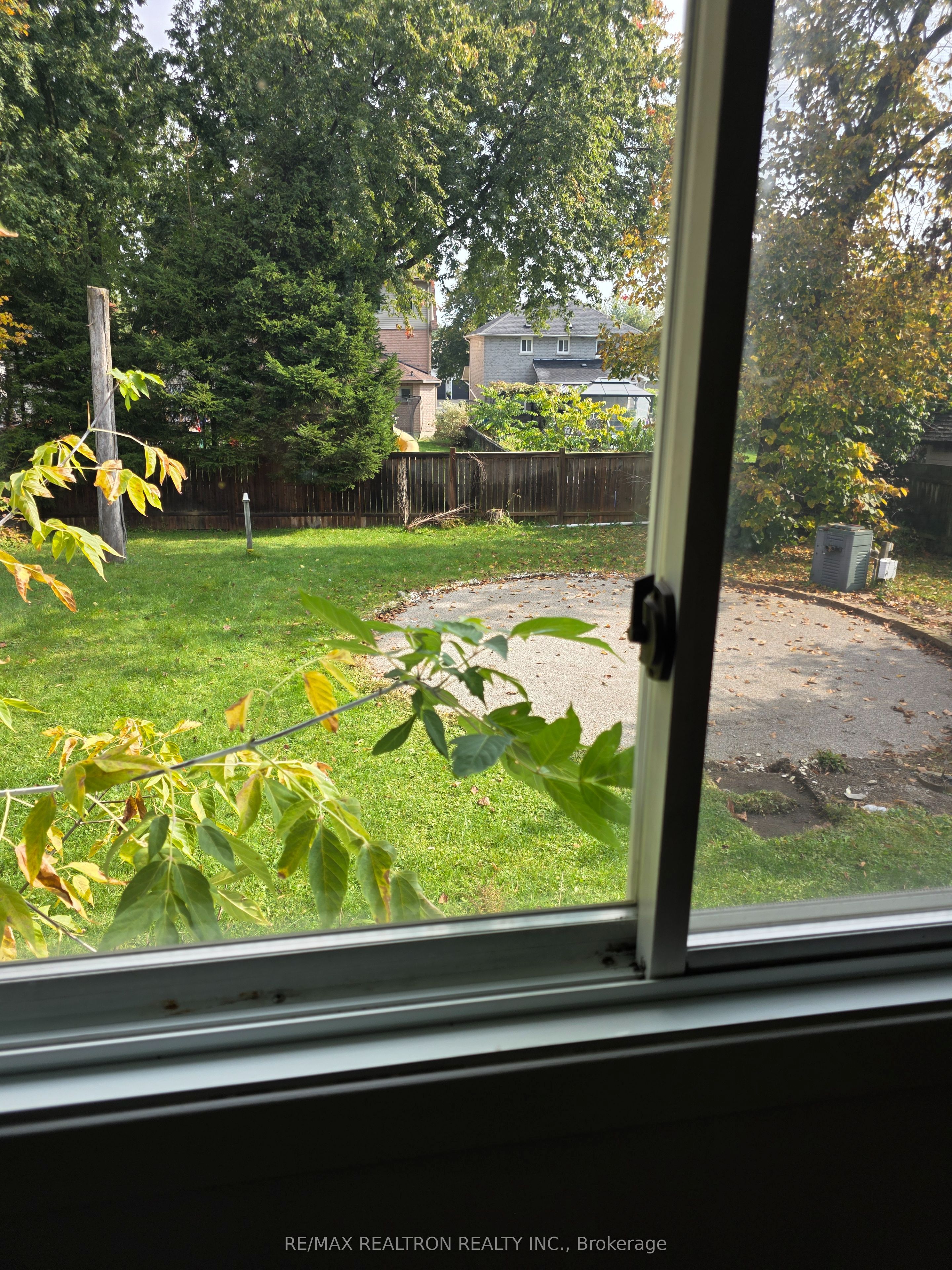 2287 Sandy Trail Property Photo 13