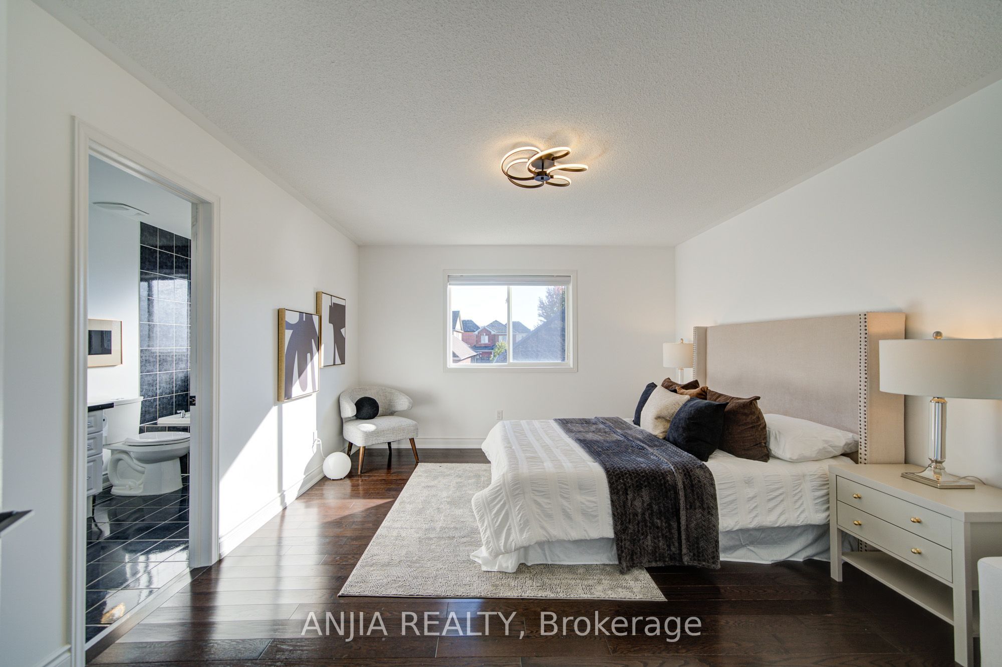 28 Grandwood Avenue Property Photo 30