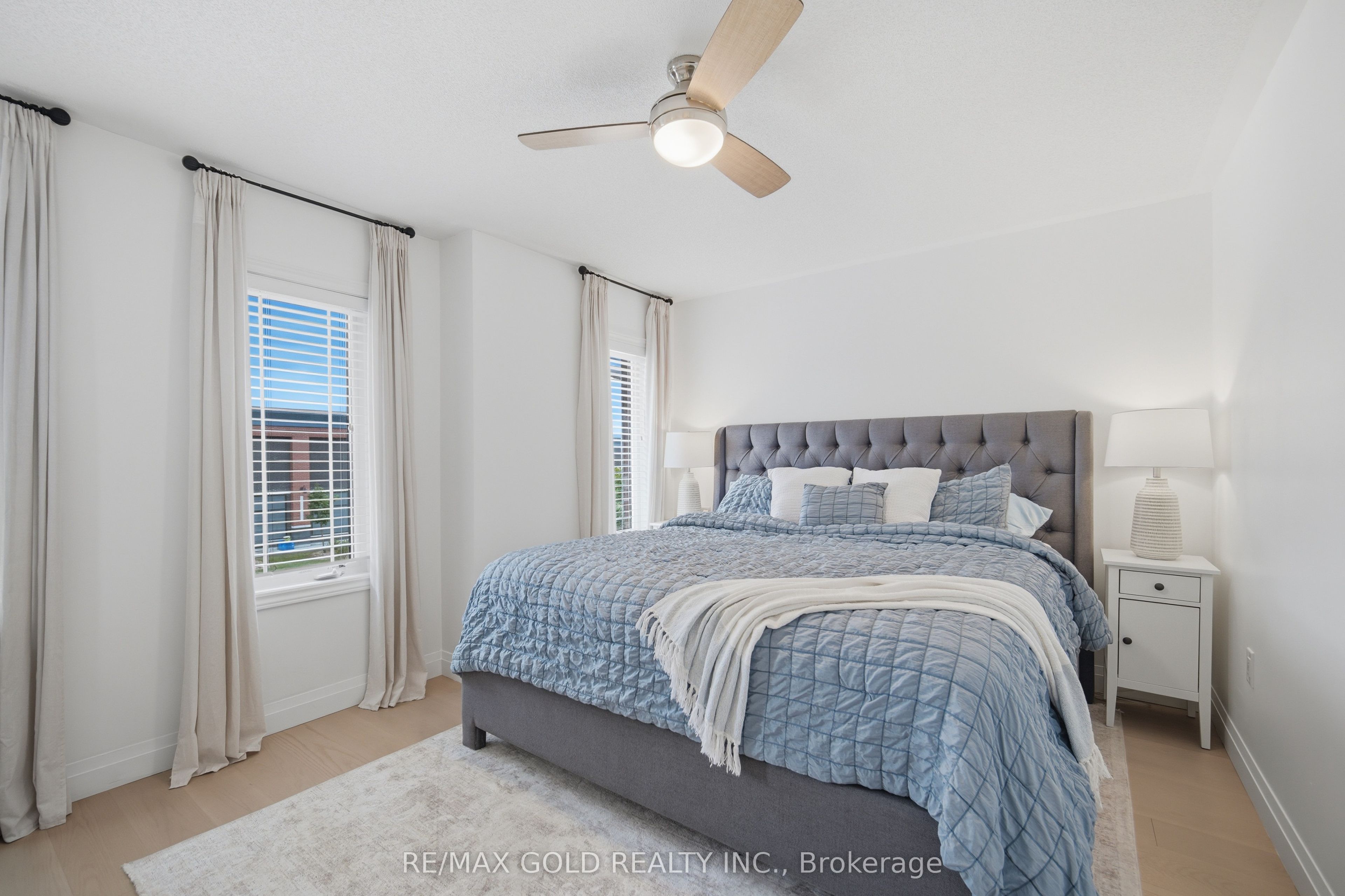 24 Gunning Crescent E Property Photo 33