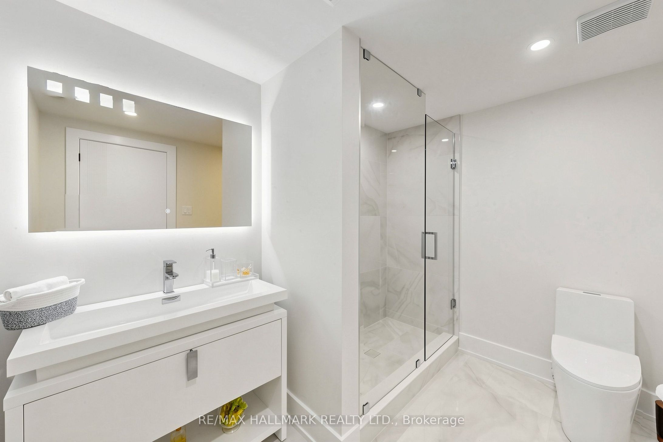 63 Willett Crescent Property Photo 36