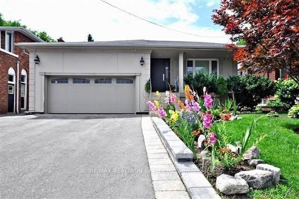 57 Oxford Street Main & Lower Property Photo 1
