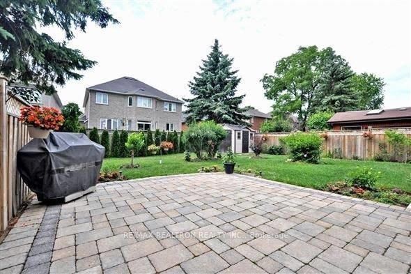 57 Oxford Street Main & Lower Property Photo 16
