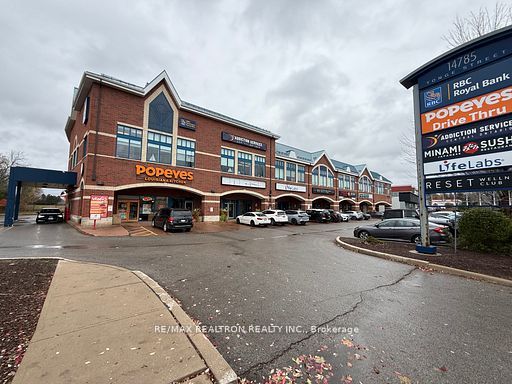 14785 Yonge Street Property Photo 1