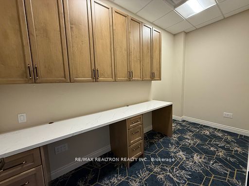 14785 Yonge Street Property Photo 17