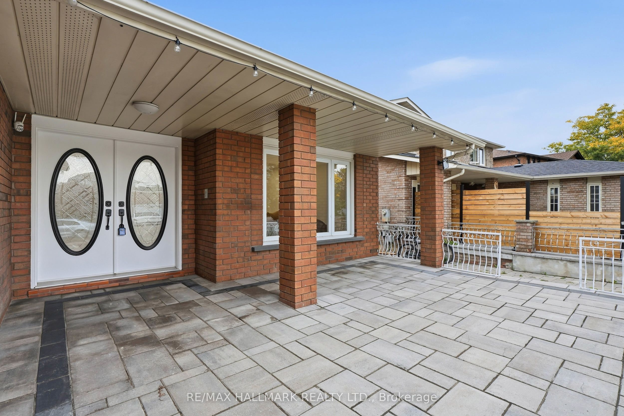 44 Olympia Gate Property Photo 4