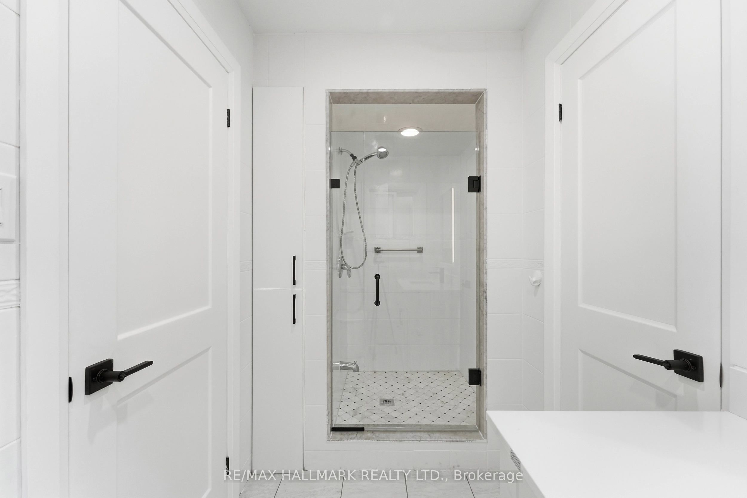 44 Olympia Gate Property Photo 14