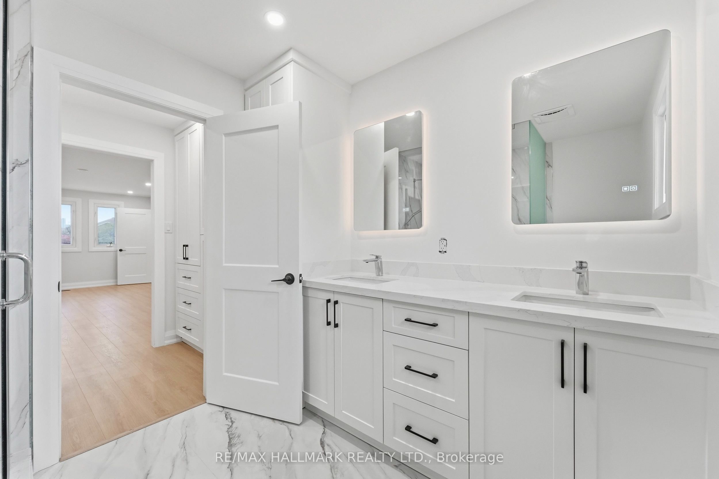 44 Olympia Gate Property Photo 22