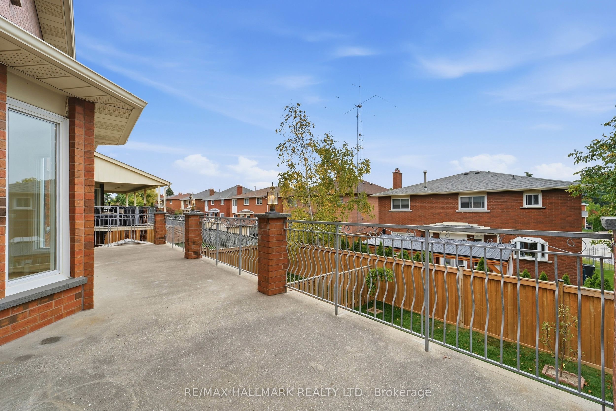 44 Olympia Gate Property Photo 25
