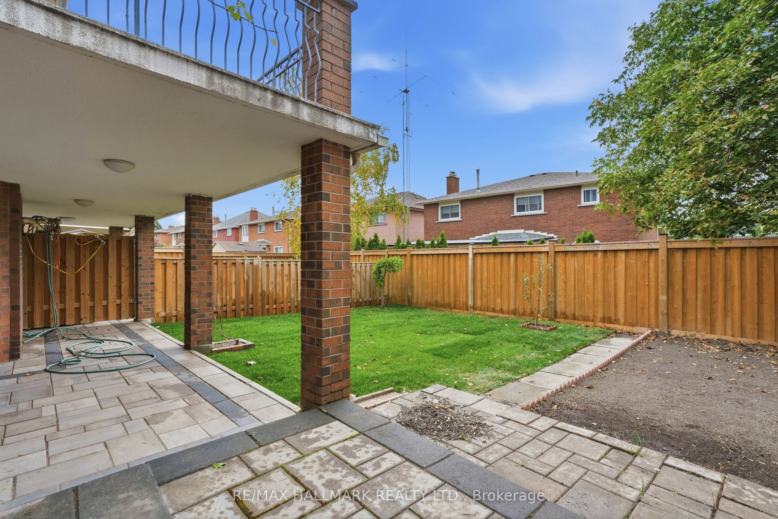 44 Olympia Gate Property Photo 30