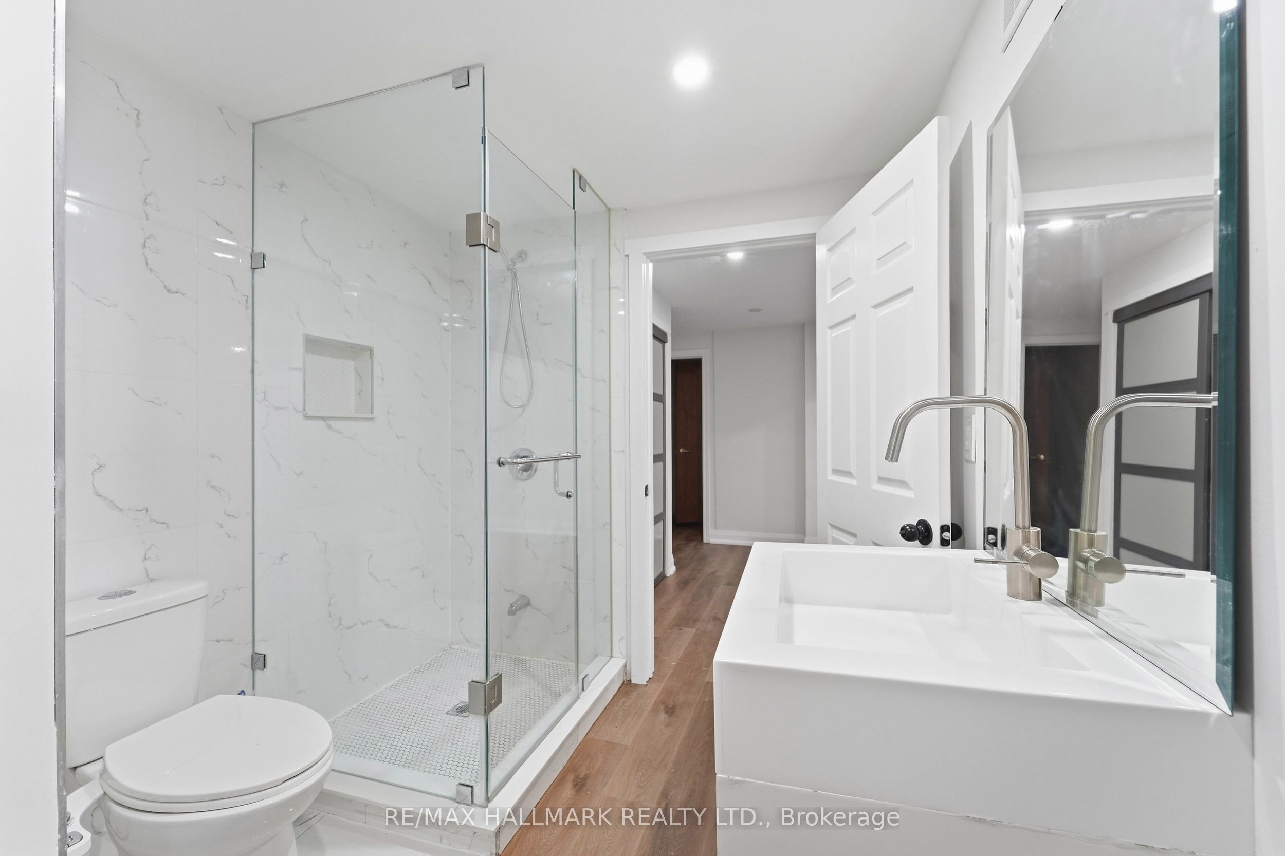 44 Olympia Gate Property Photo 32