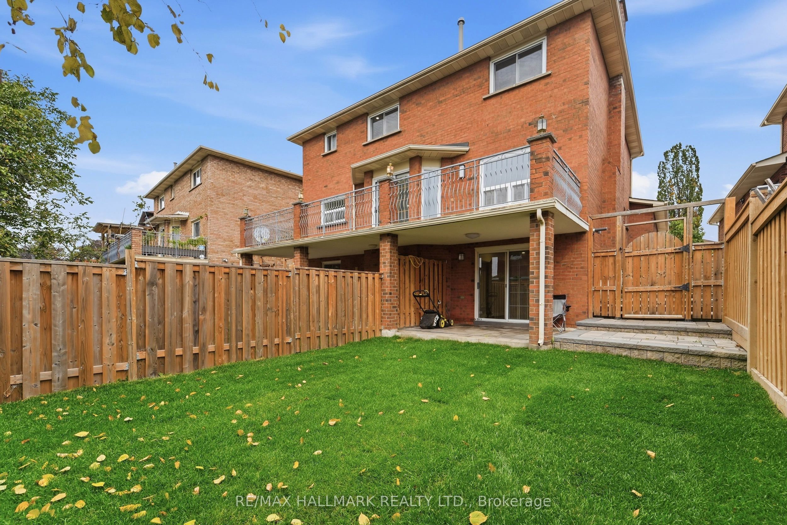 44 Olympia Gate Property Photo 37