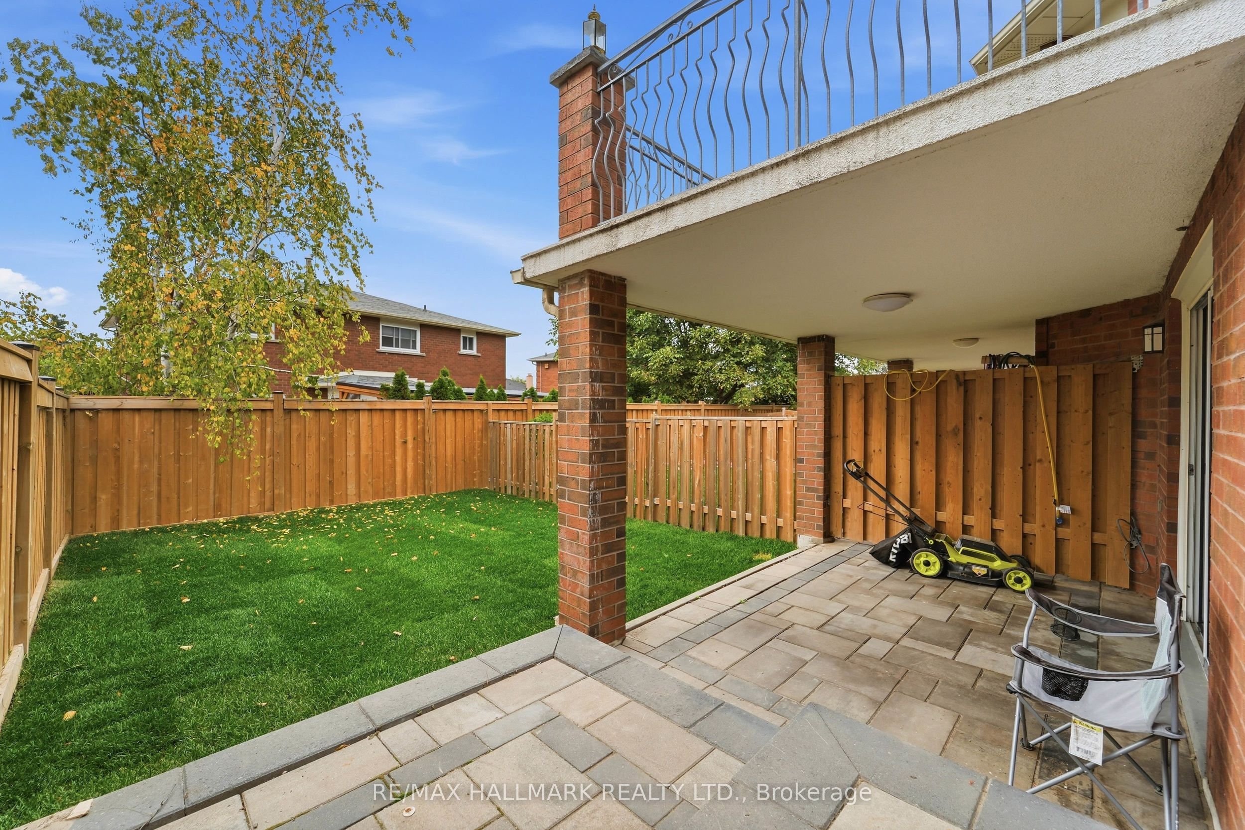 44 Olympia Gate Property Photo 38
