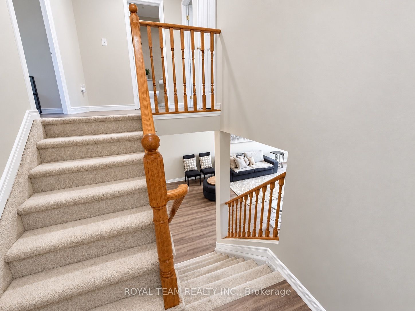 1786 Swan Street Property Photo 6