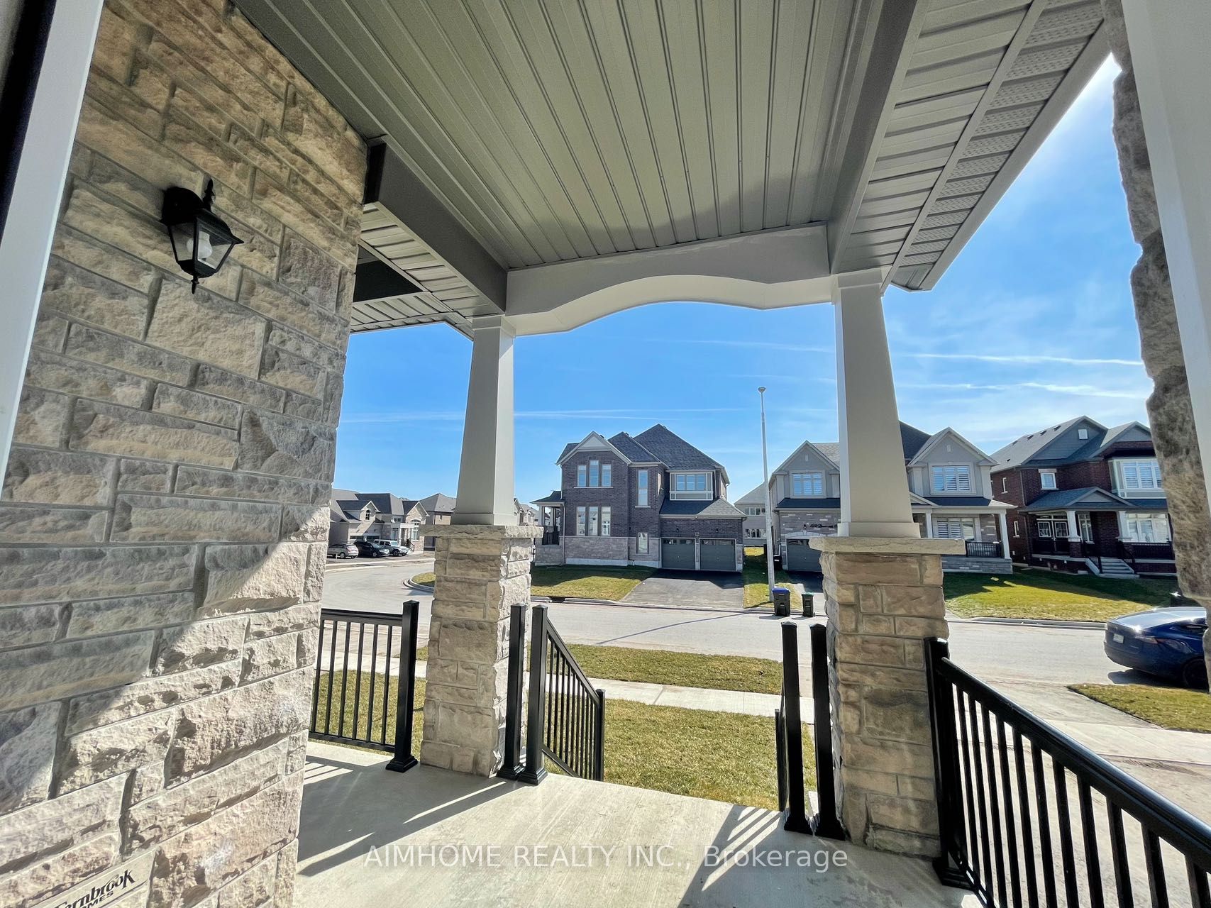 1517 Broderick Street Property Photo 4