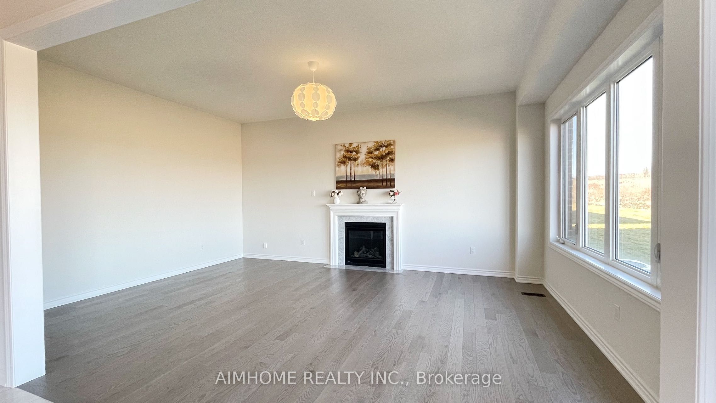 1517 Broderick Street Property Photo 7