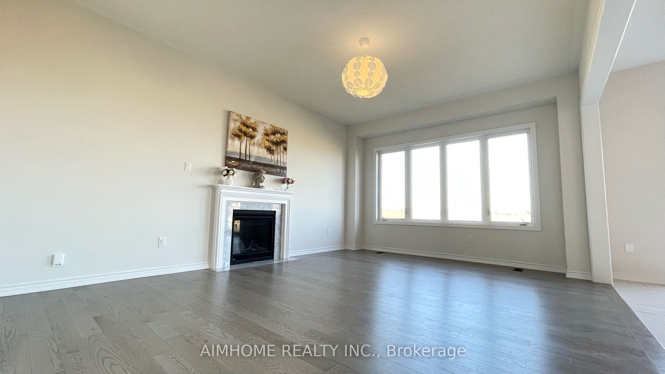 1517 Broderick Street Property Photo 8