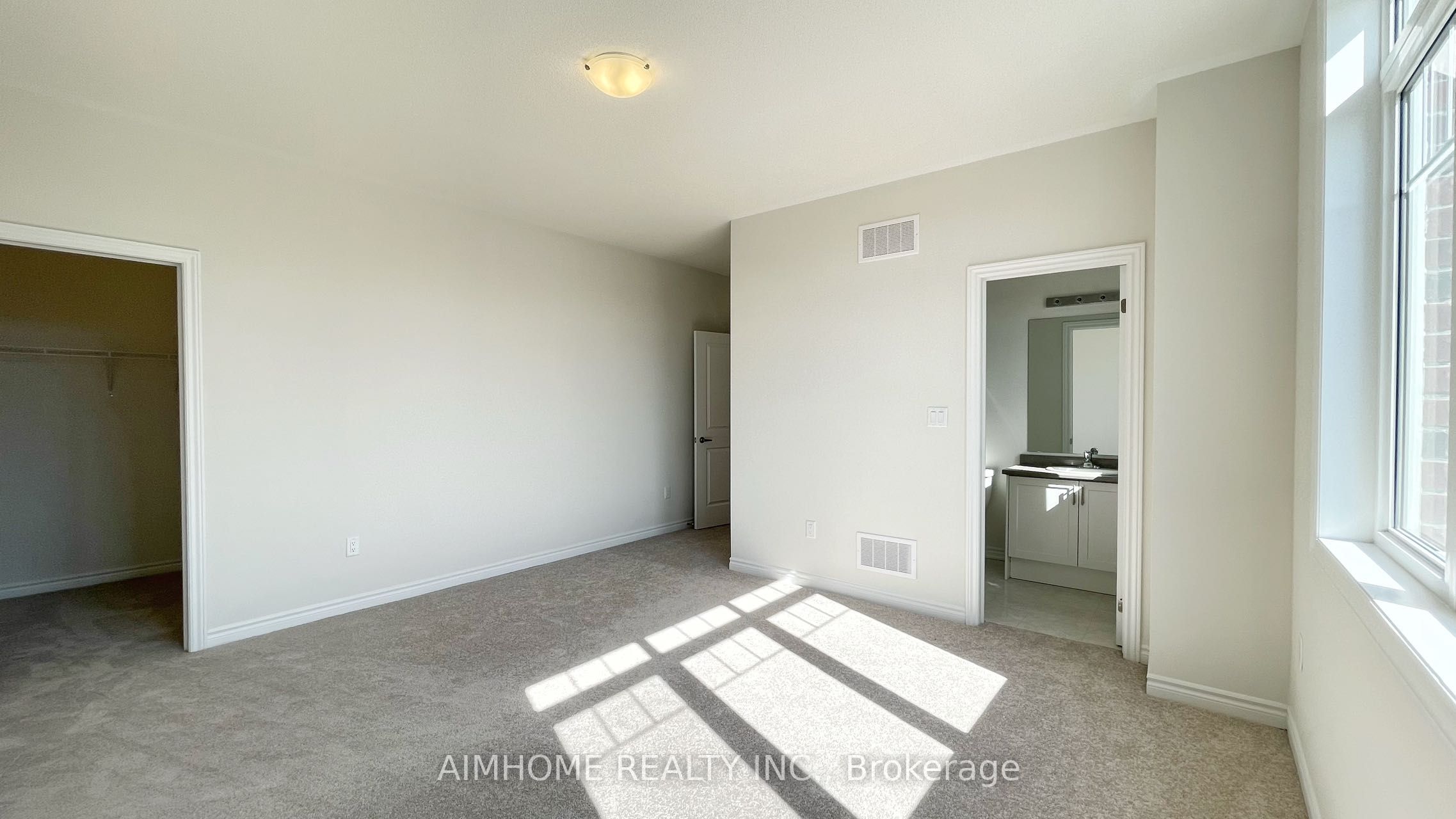 1517 Broderick Street Property Photo 24