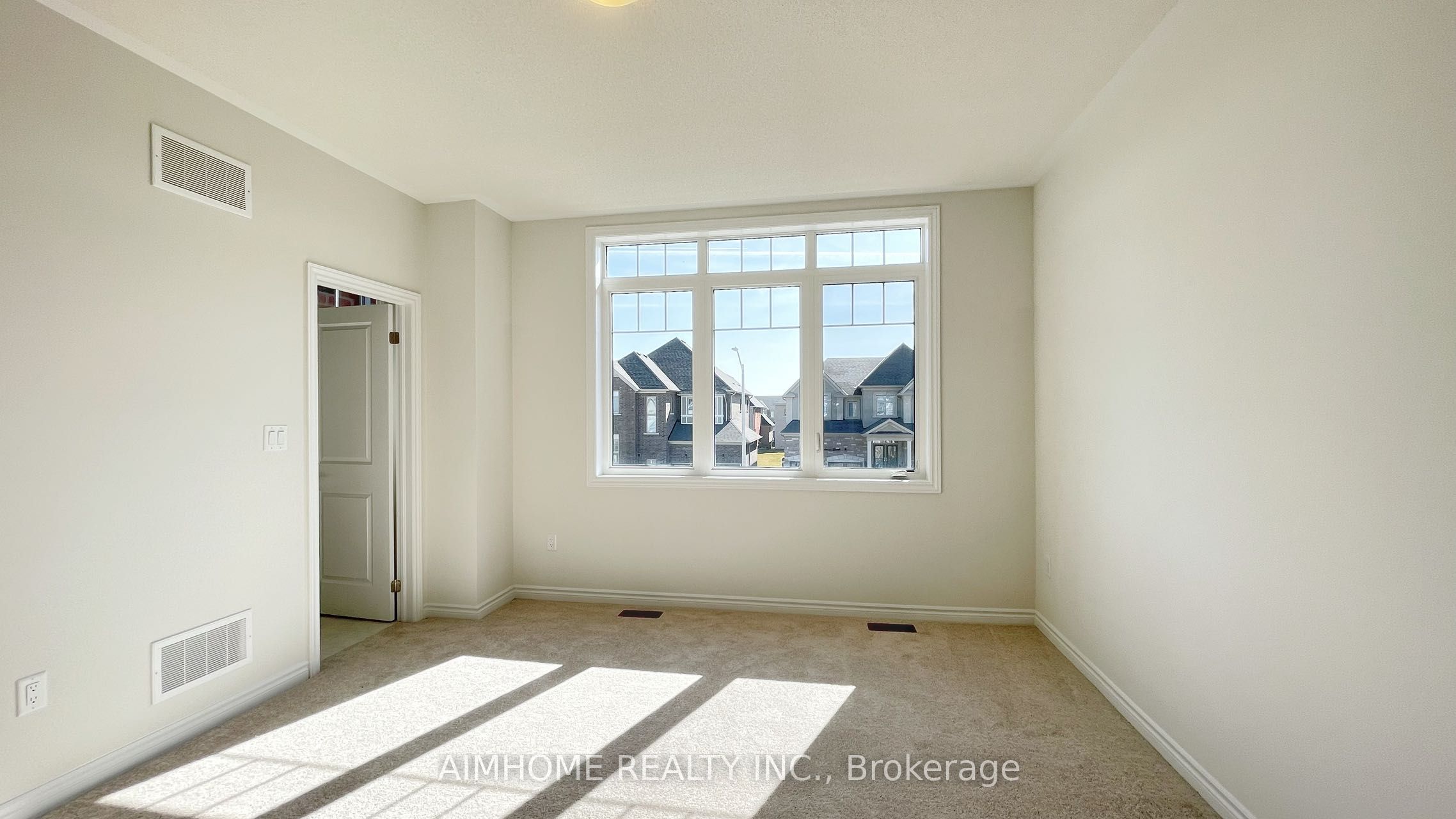 1517 Broderick Street Property Photo 25