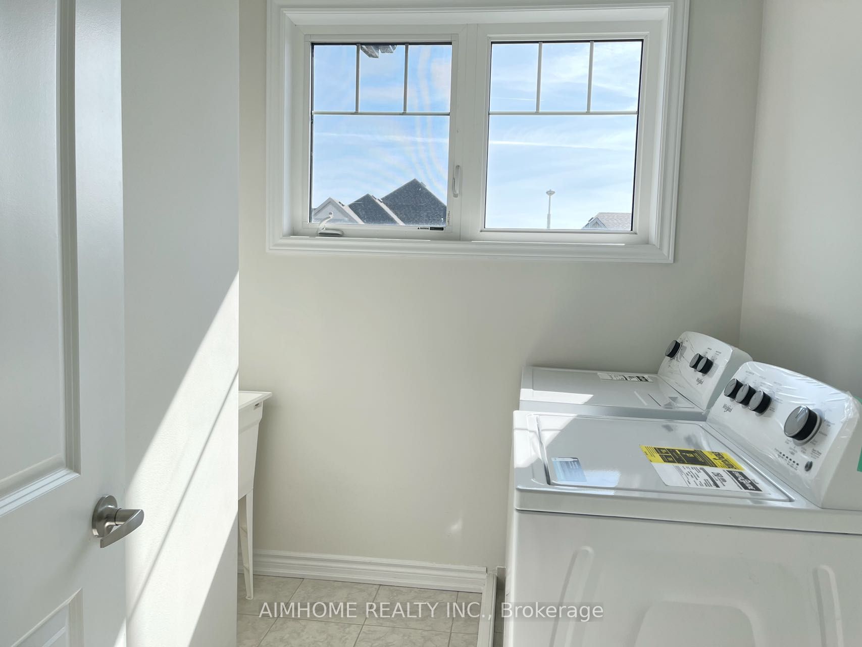 1517 Broderick Street Property Photo 32