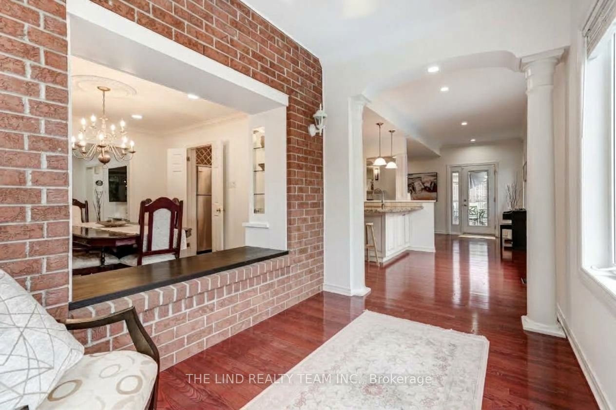 97 Thompson Drive Property Photo 13