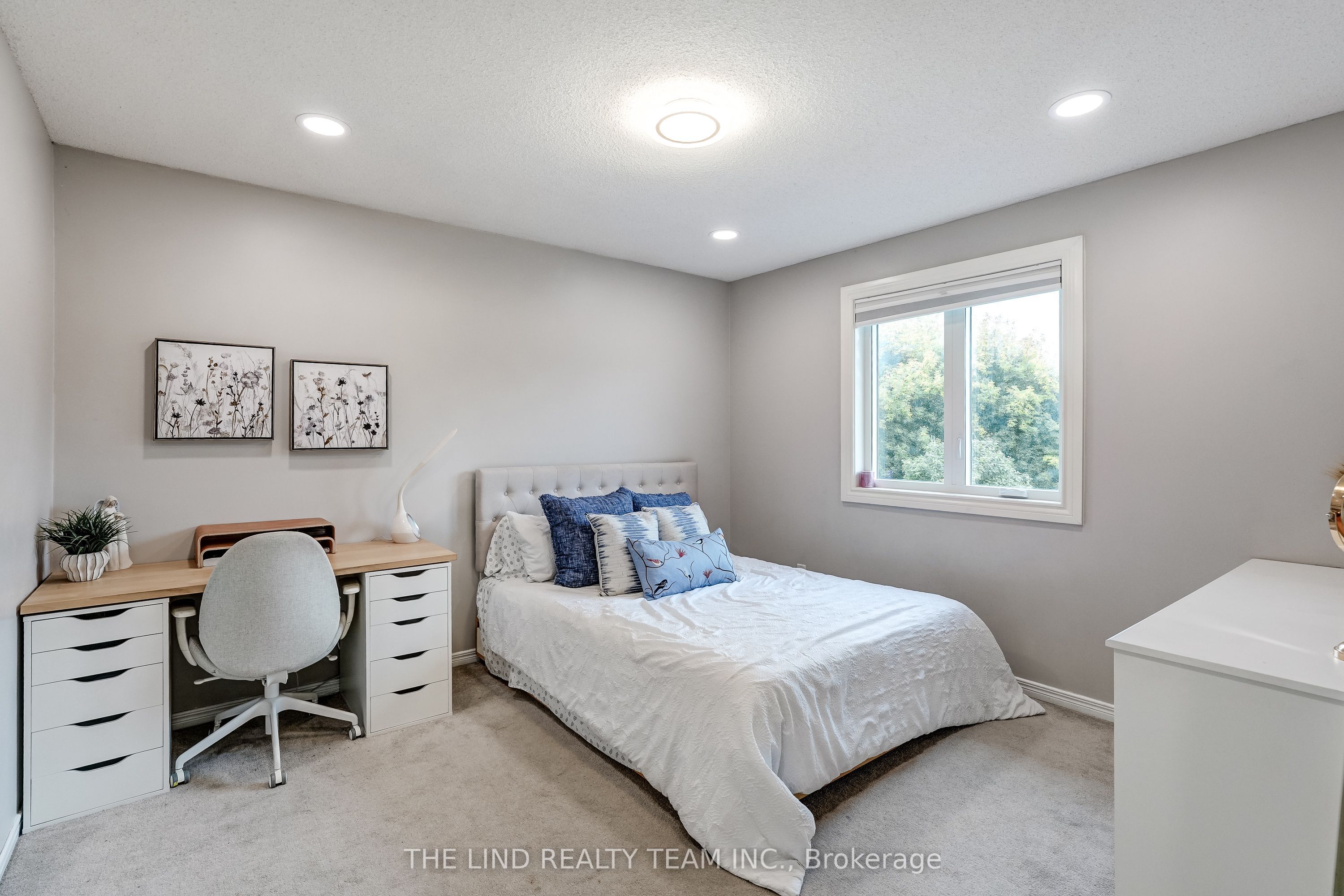 97 Thompson Drive Property Photo 18