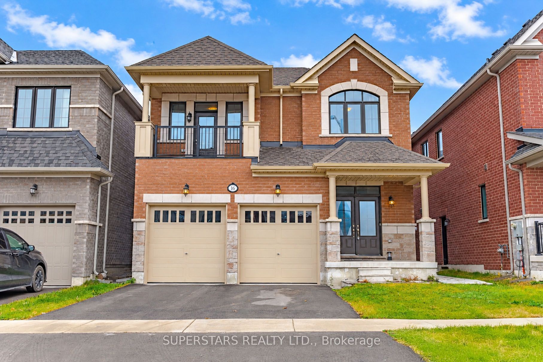 16 Lepp Drive Property Photo 1