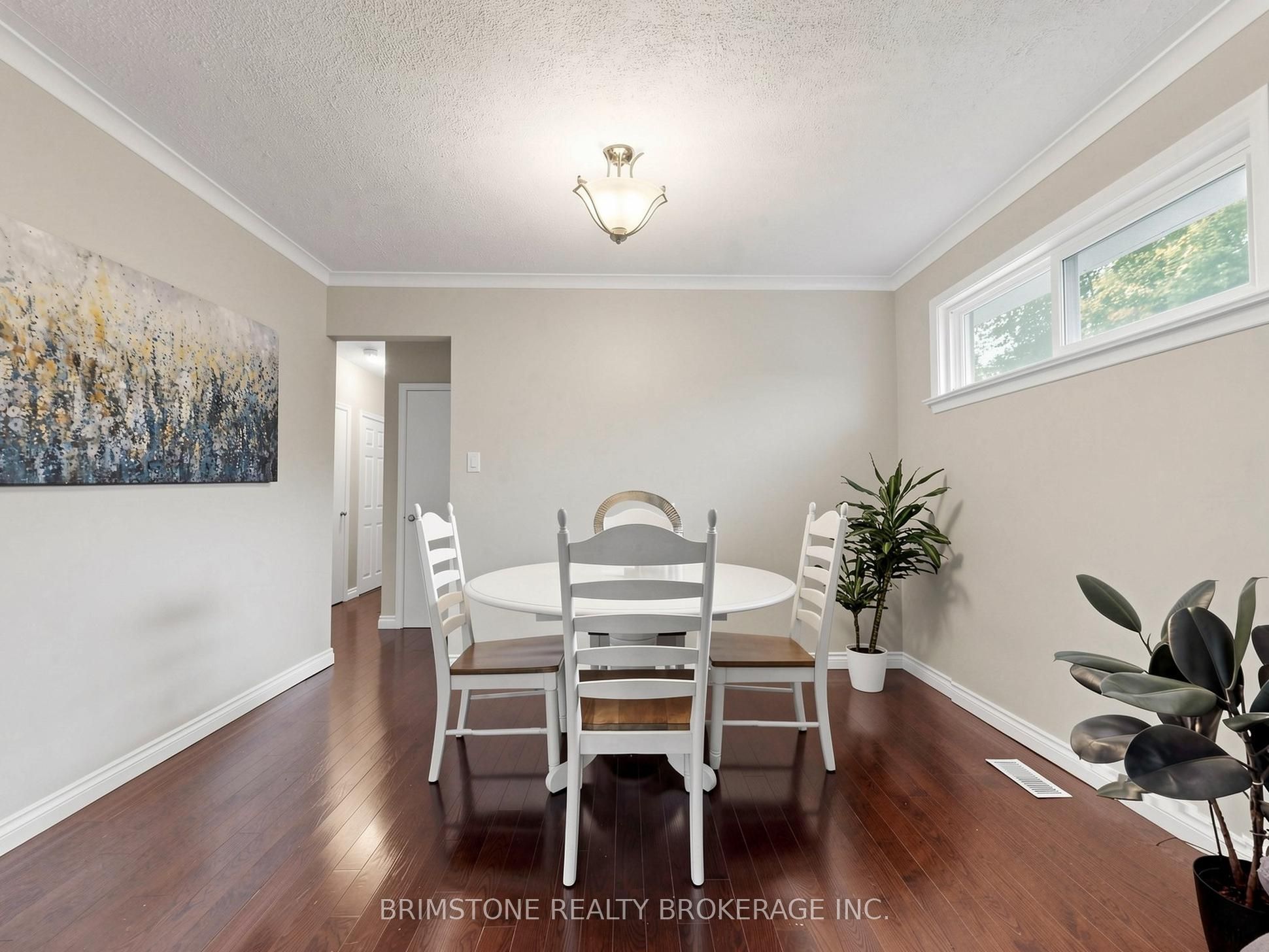 93 Bayview Parkway Property Photo 10