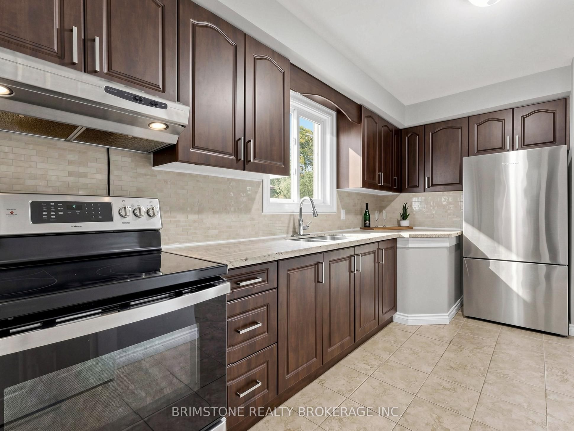 93 Bayview Parkway Property Photo 15