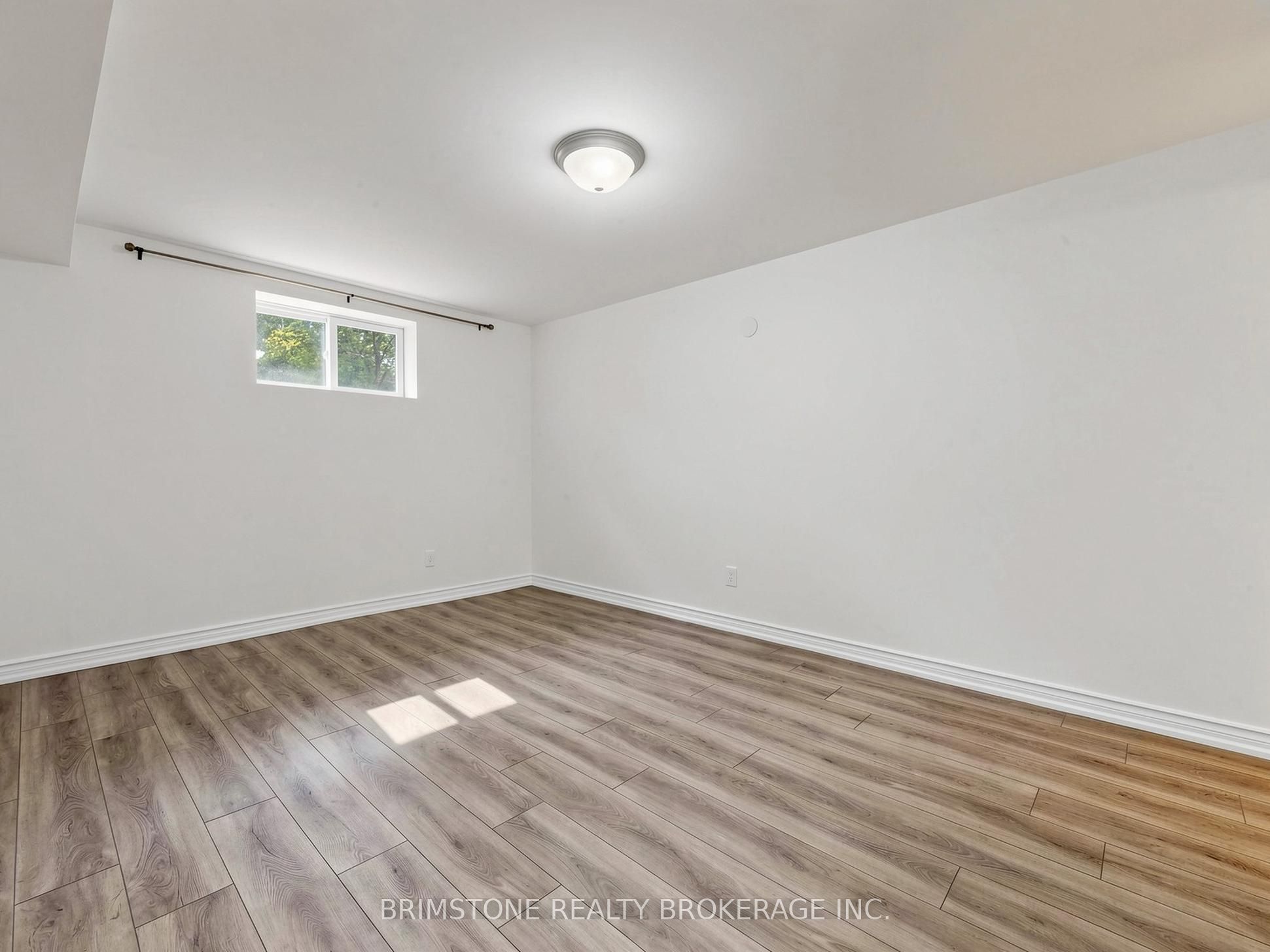 93 Bayview Parkway Property Photo 34