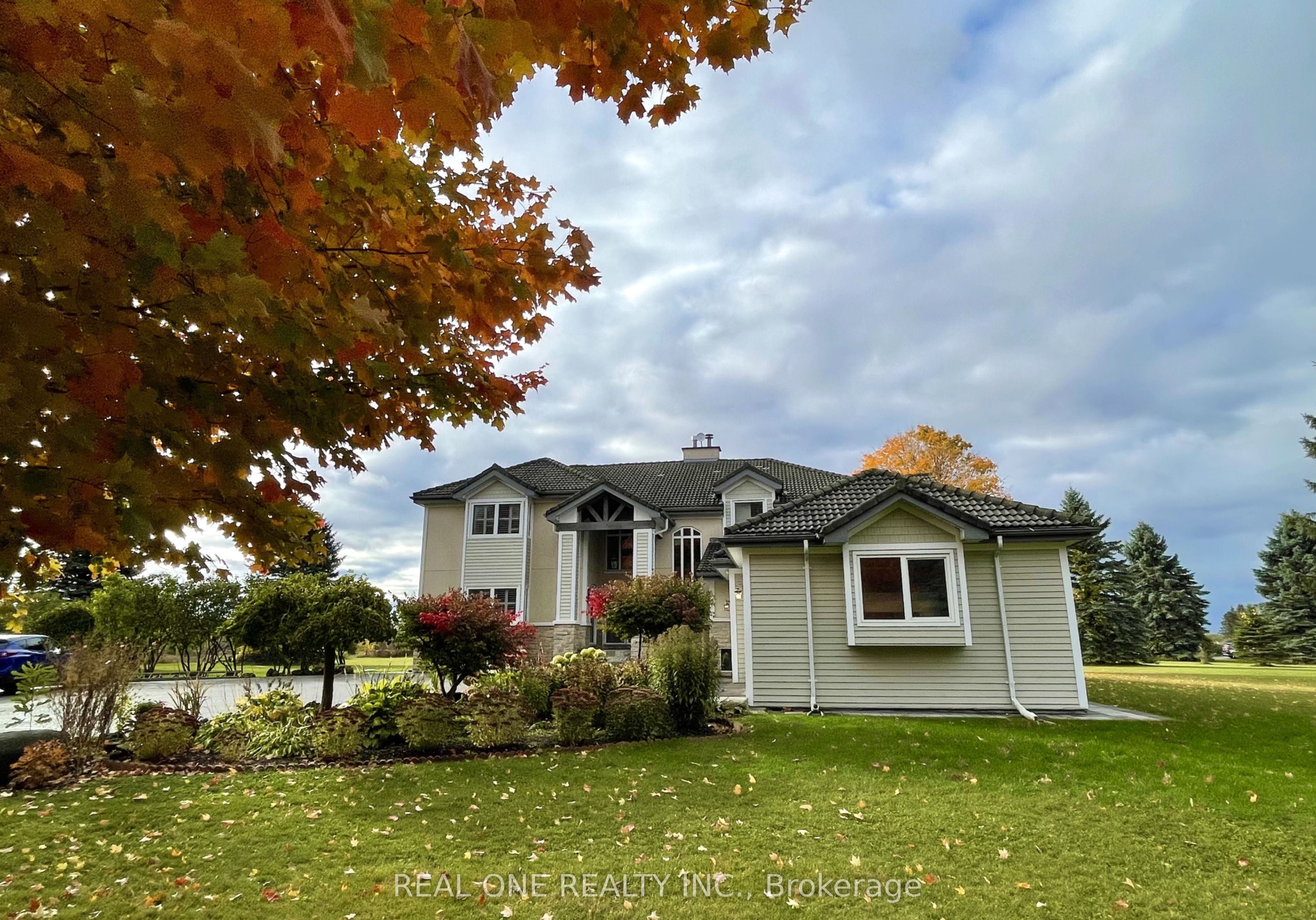 2477 Hornes Road Property Photo 5