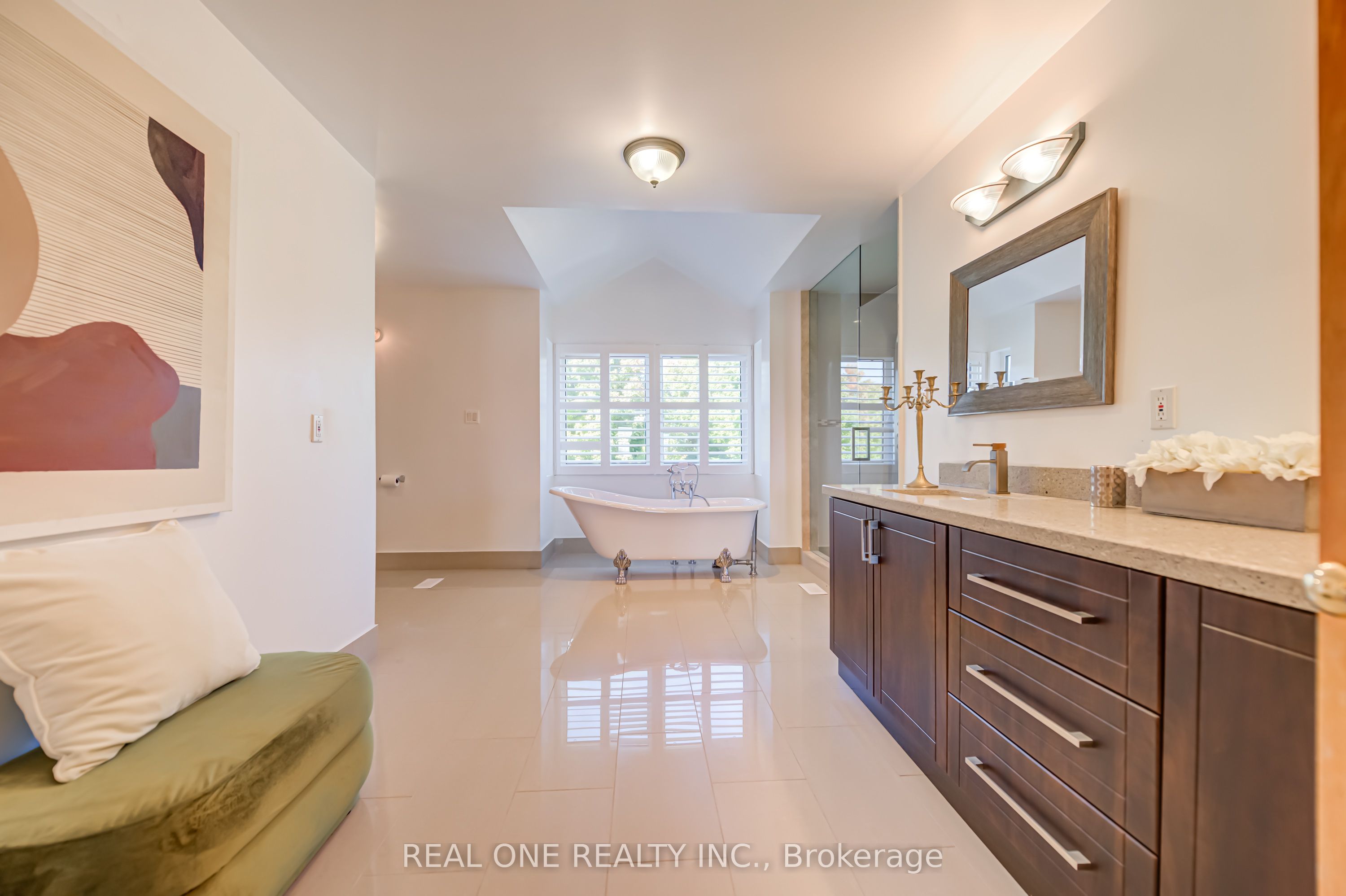 2477 Hornes Road Property Photo 37