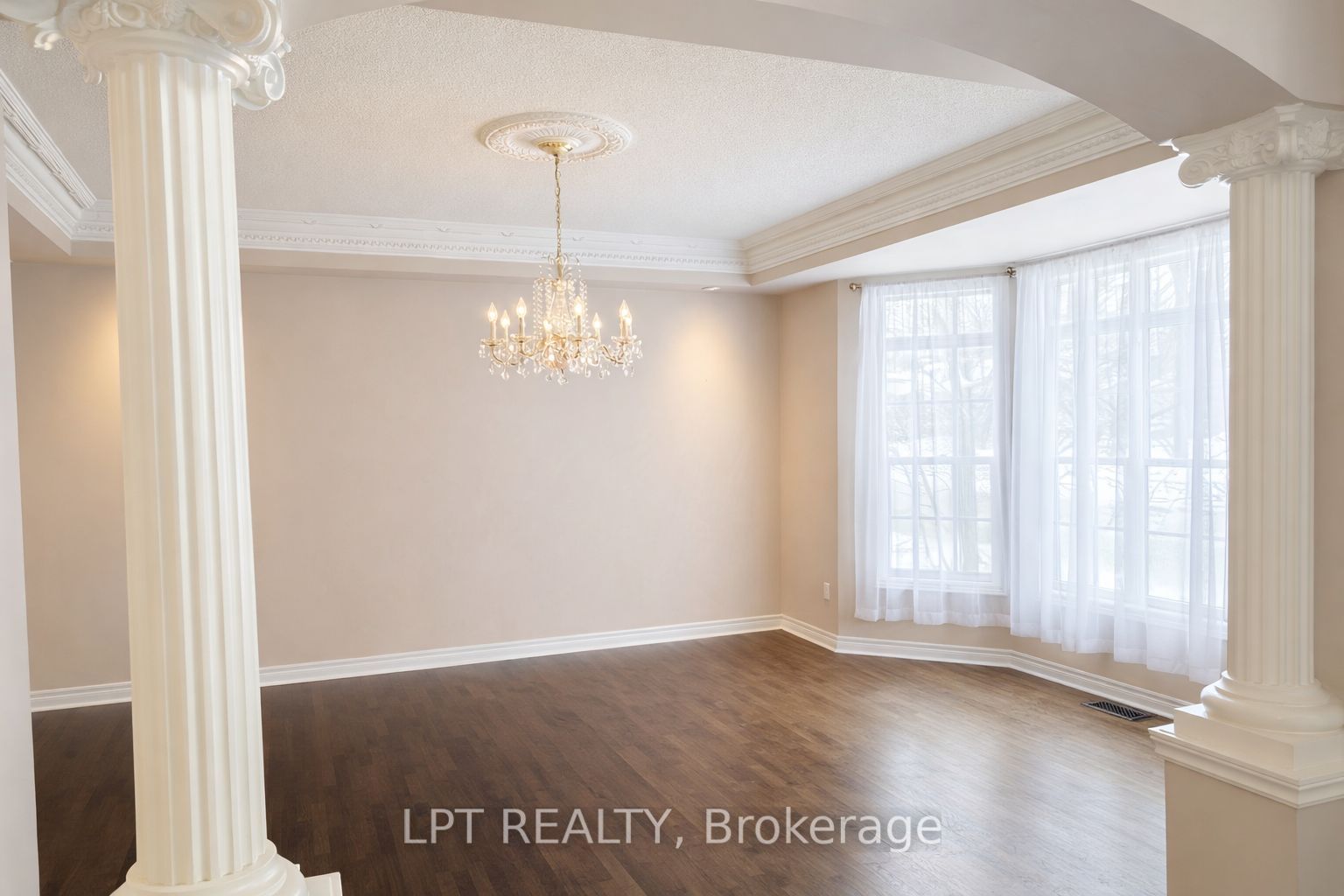 58 Angus Glen Boulevard Property Photo 4