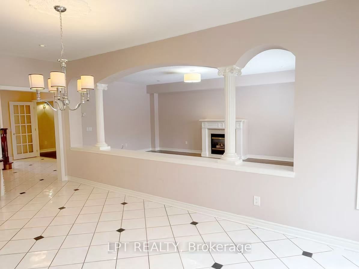 58 Angus Glen Boulevard Property Photo 8