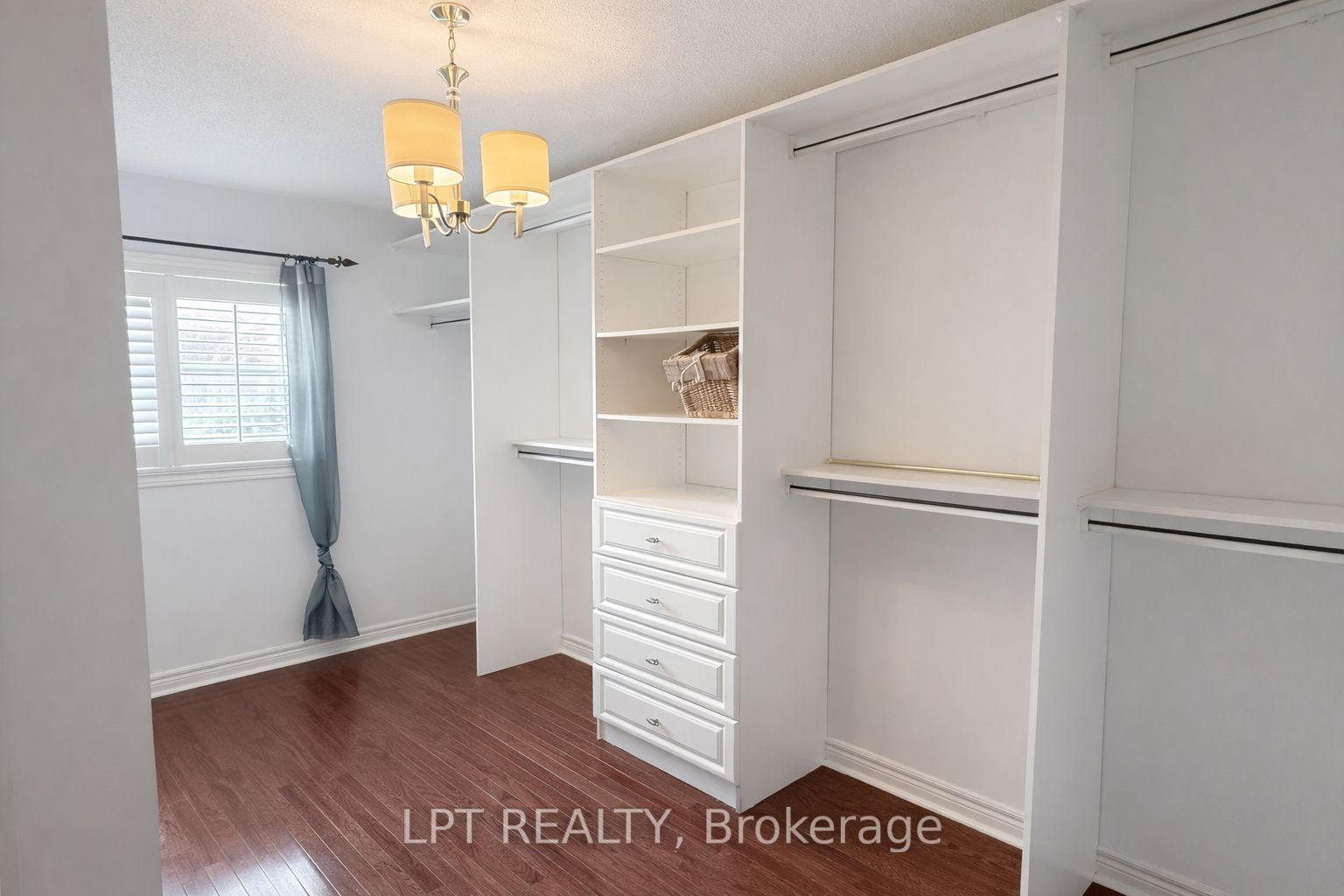 58 Angus Glen Boulevard Property Photo 13