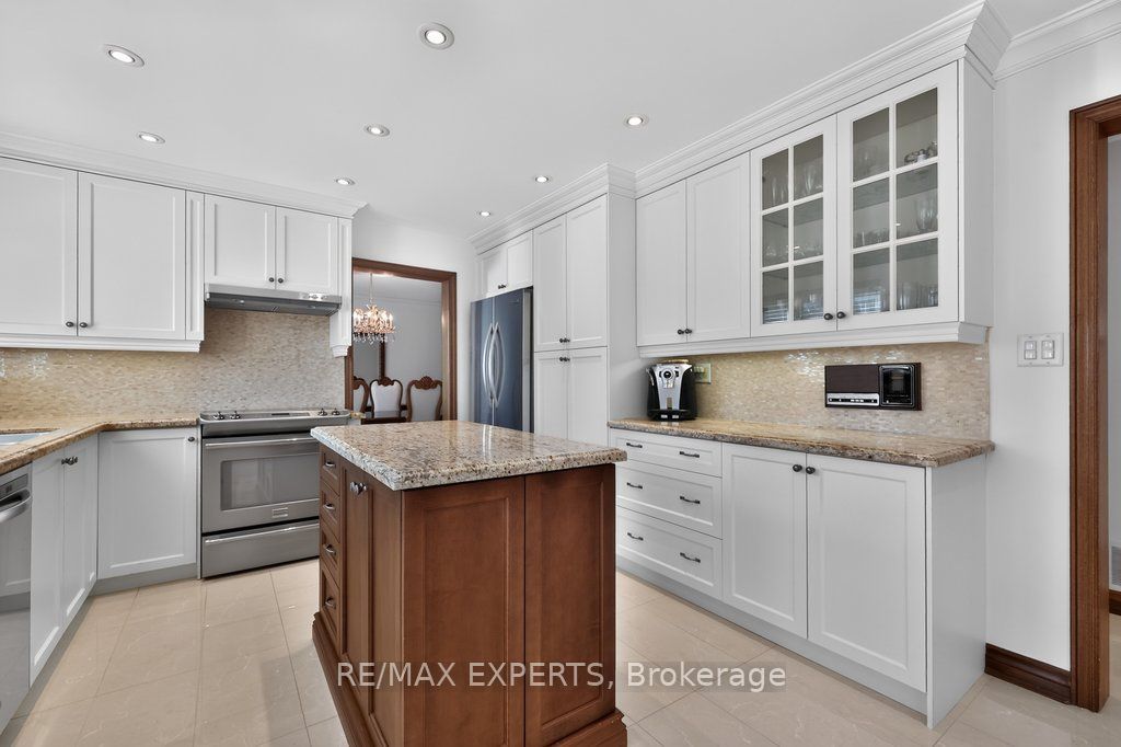 96 Benjamin Drive Property Photo 11