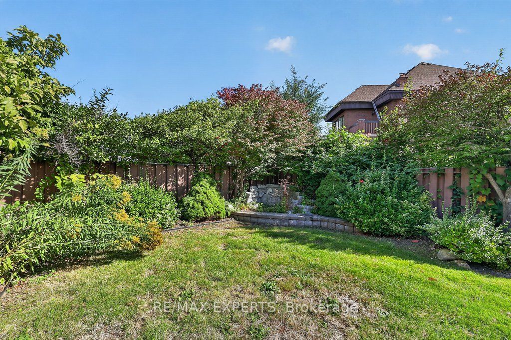 96 Benjamin Drive Property Photo 37