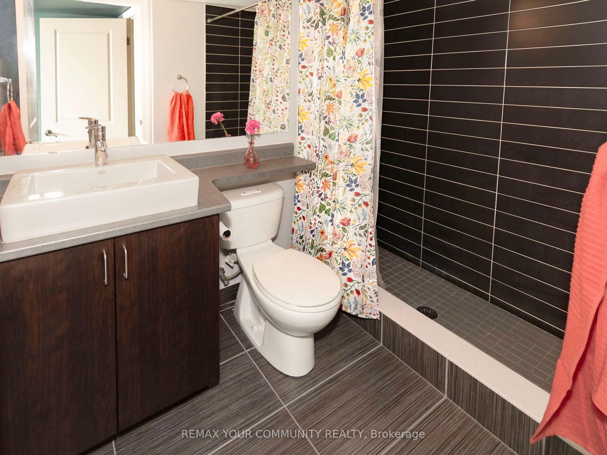7730 Kipling Avenue 311 Property Photo 10
